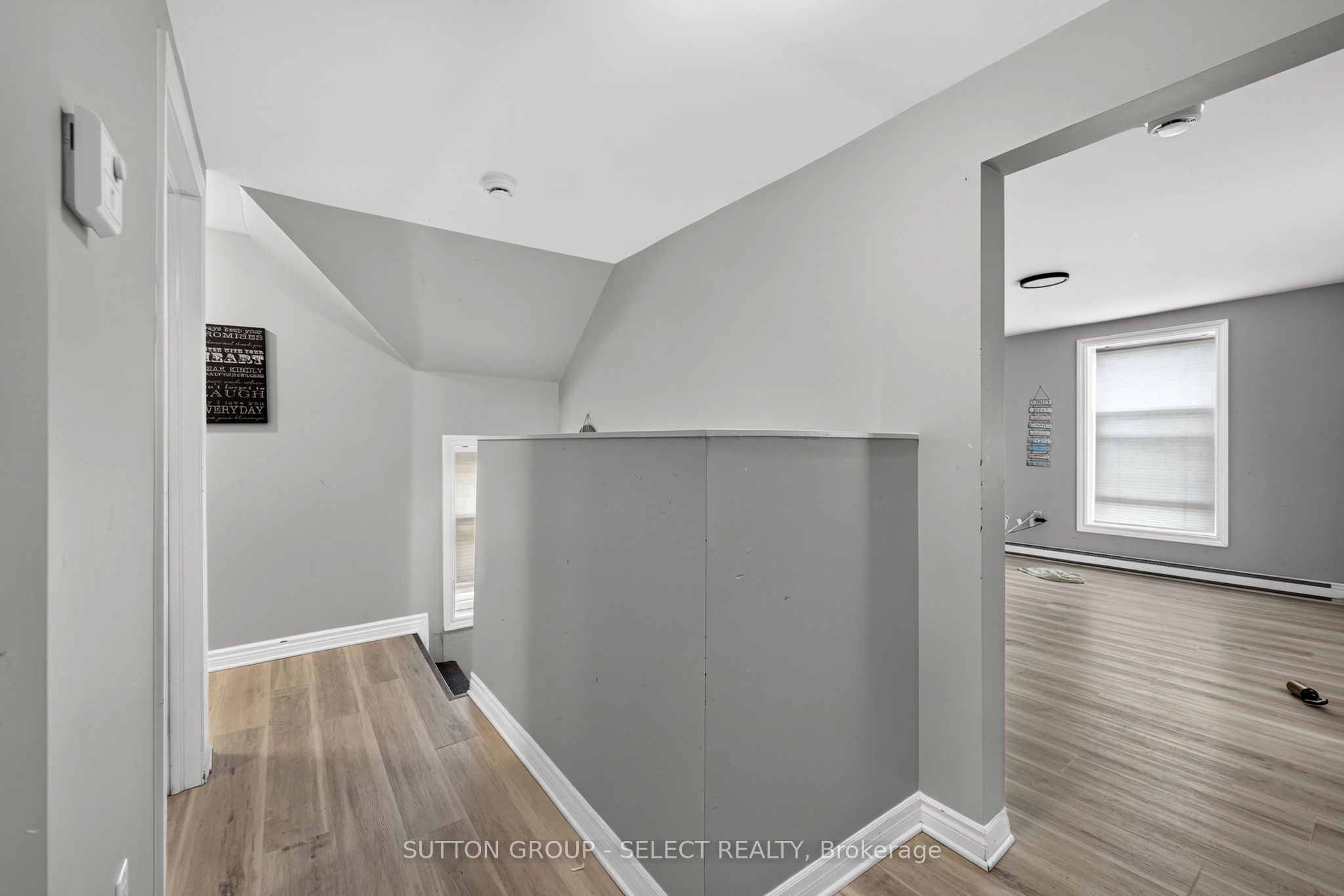 103 King Street Property Photo 6