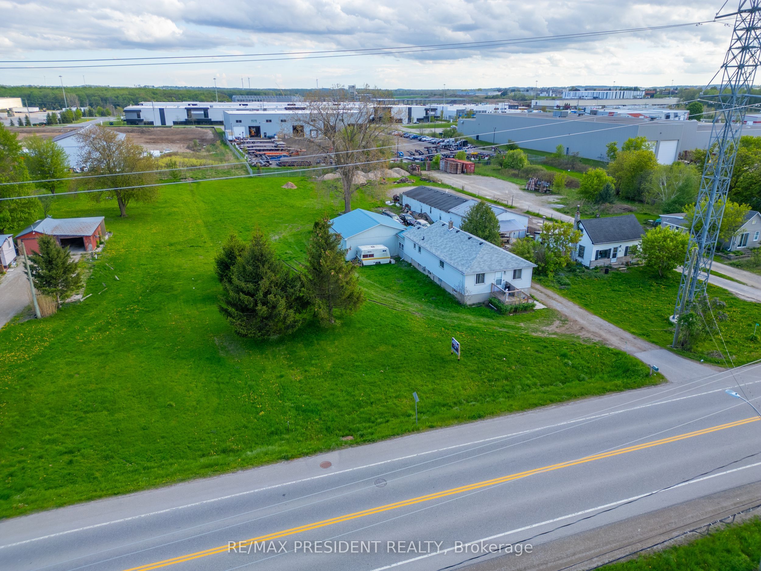 1224 Parkinson Road Property Photo 13