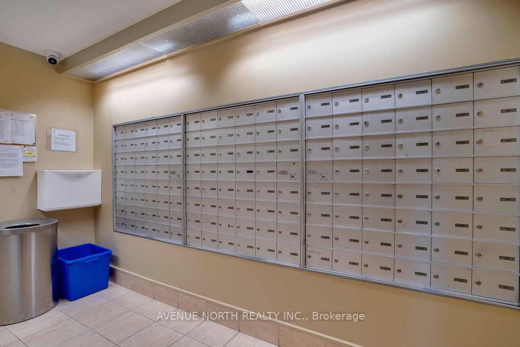 1100 Ambleside Drive 708 Property Photo 7
