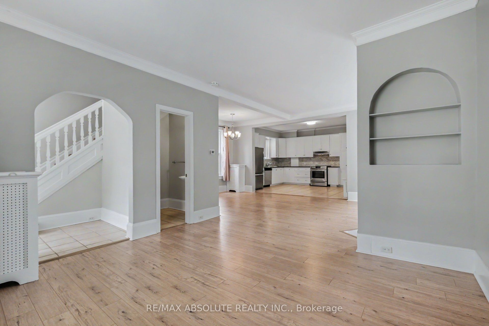 16 Glen Avenue Property Photo 7