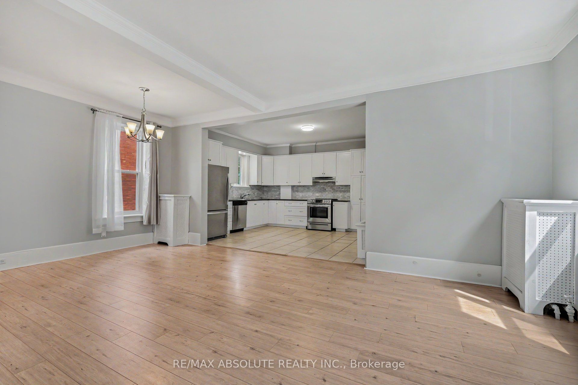 16 Glen Avenue Property Photo 8