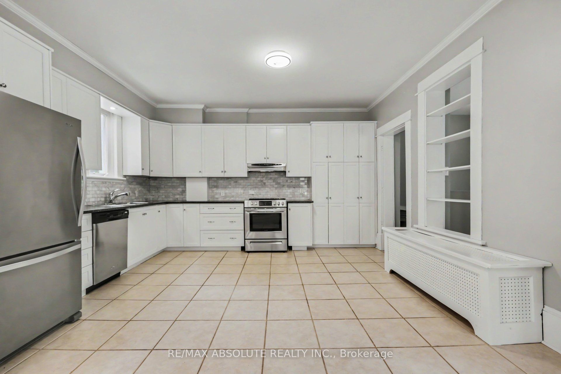 16 Glen Avenue Property Photo 13