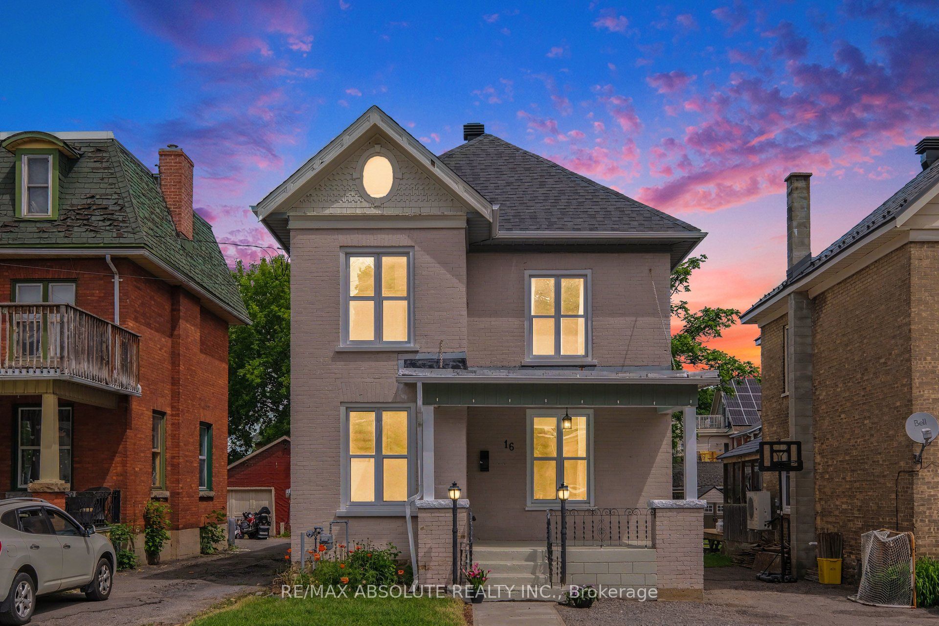 16 Glen Avenue Property Photo 37