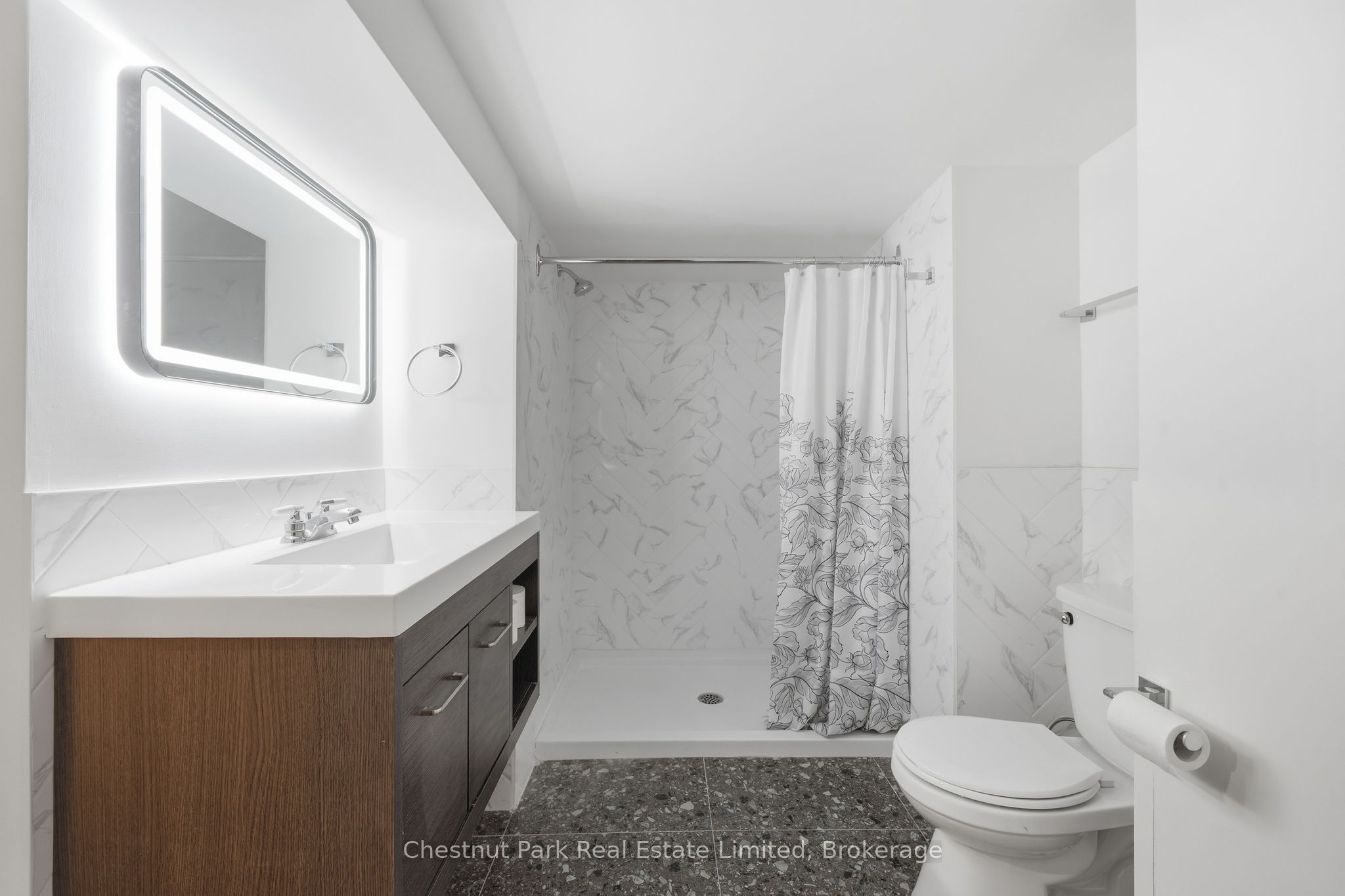88 Bridge Street Property Photo 37