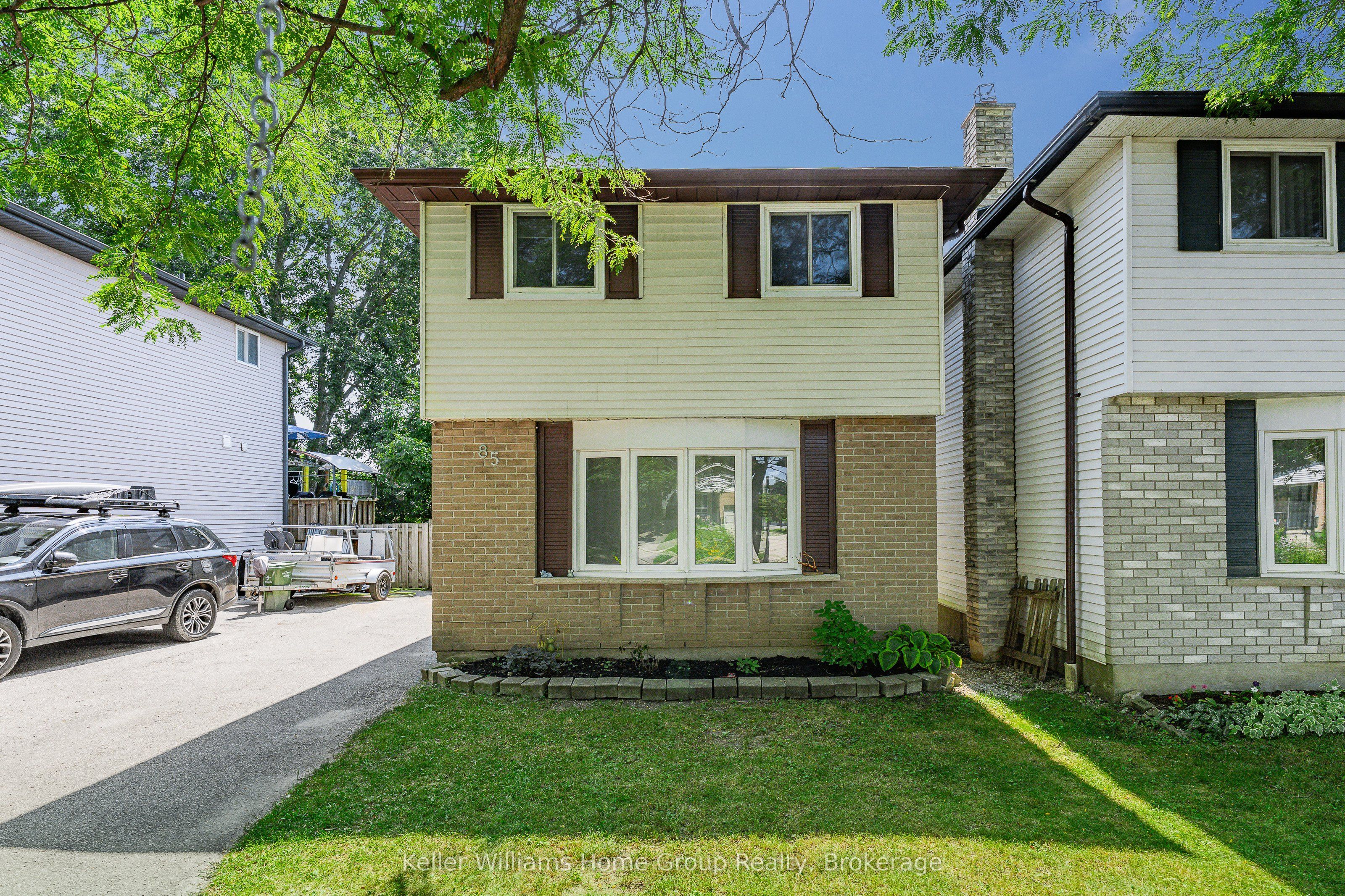 85 Upton Crescent