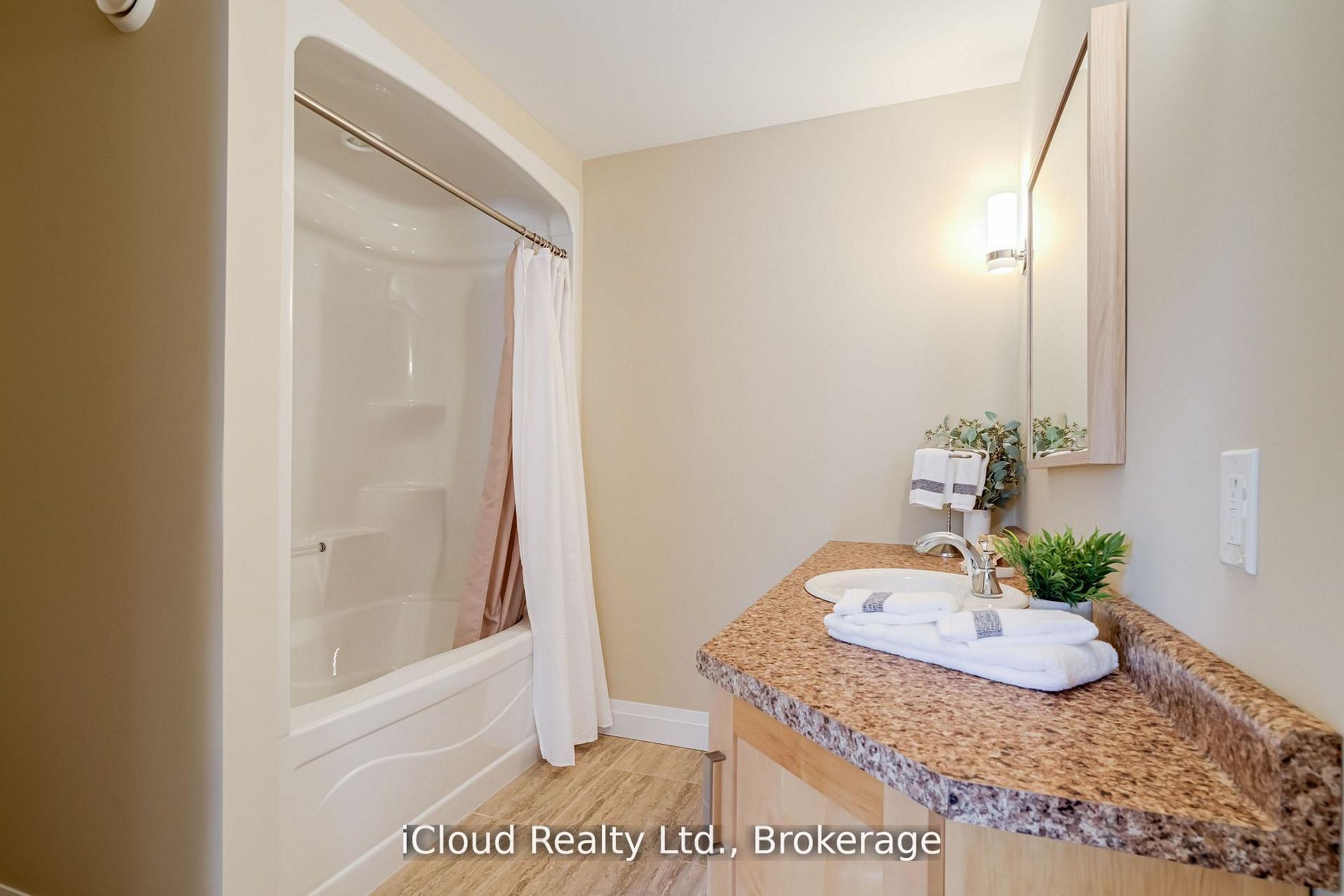 16 Highland Road Property Photo 29
