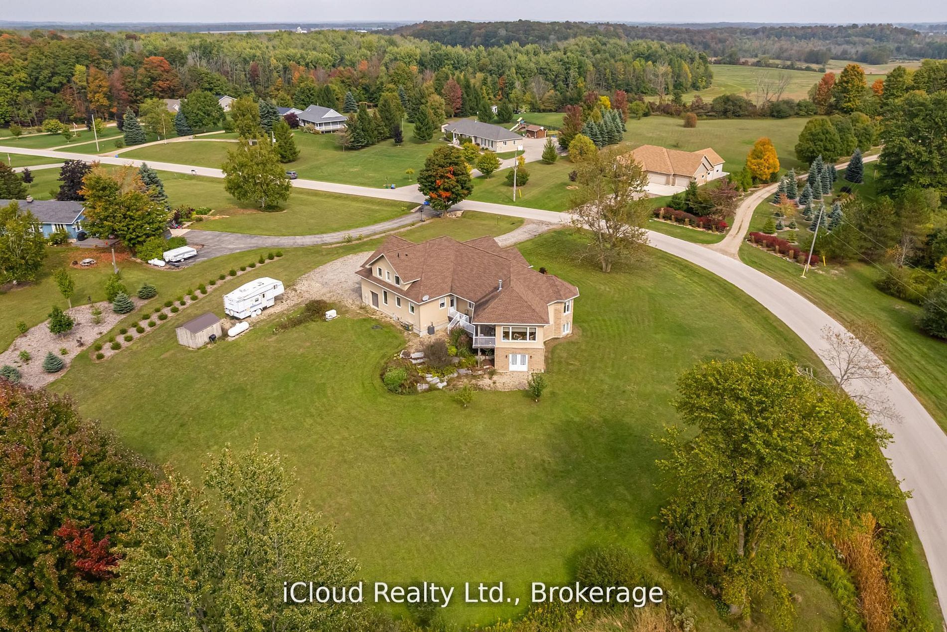 16 Highland Road Property Photo 40