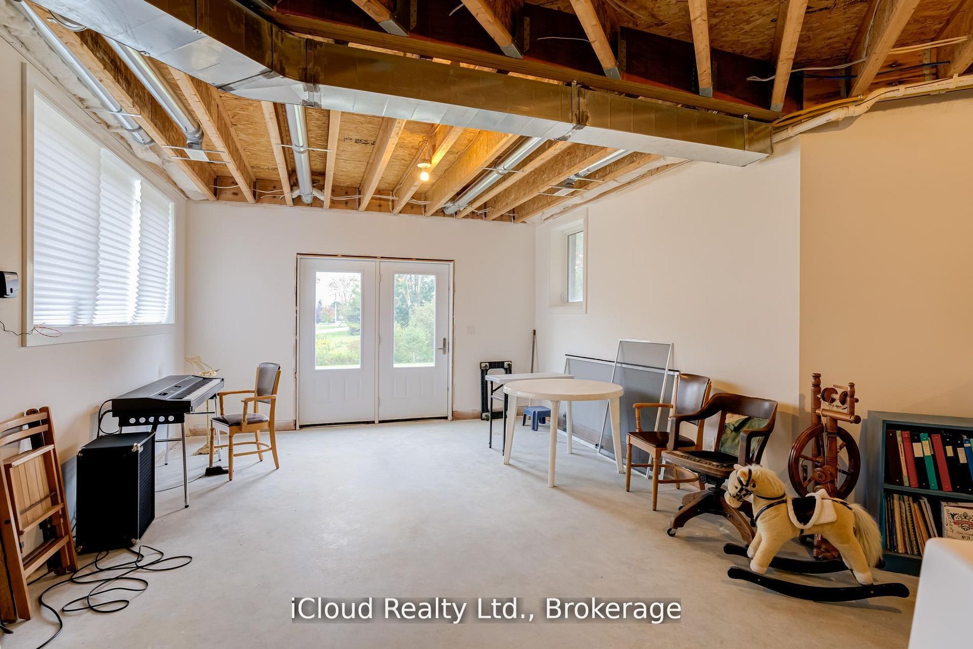 16 Highland Road Property Photo 44