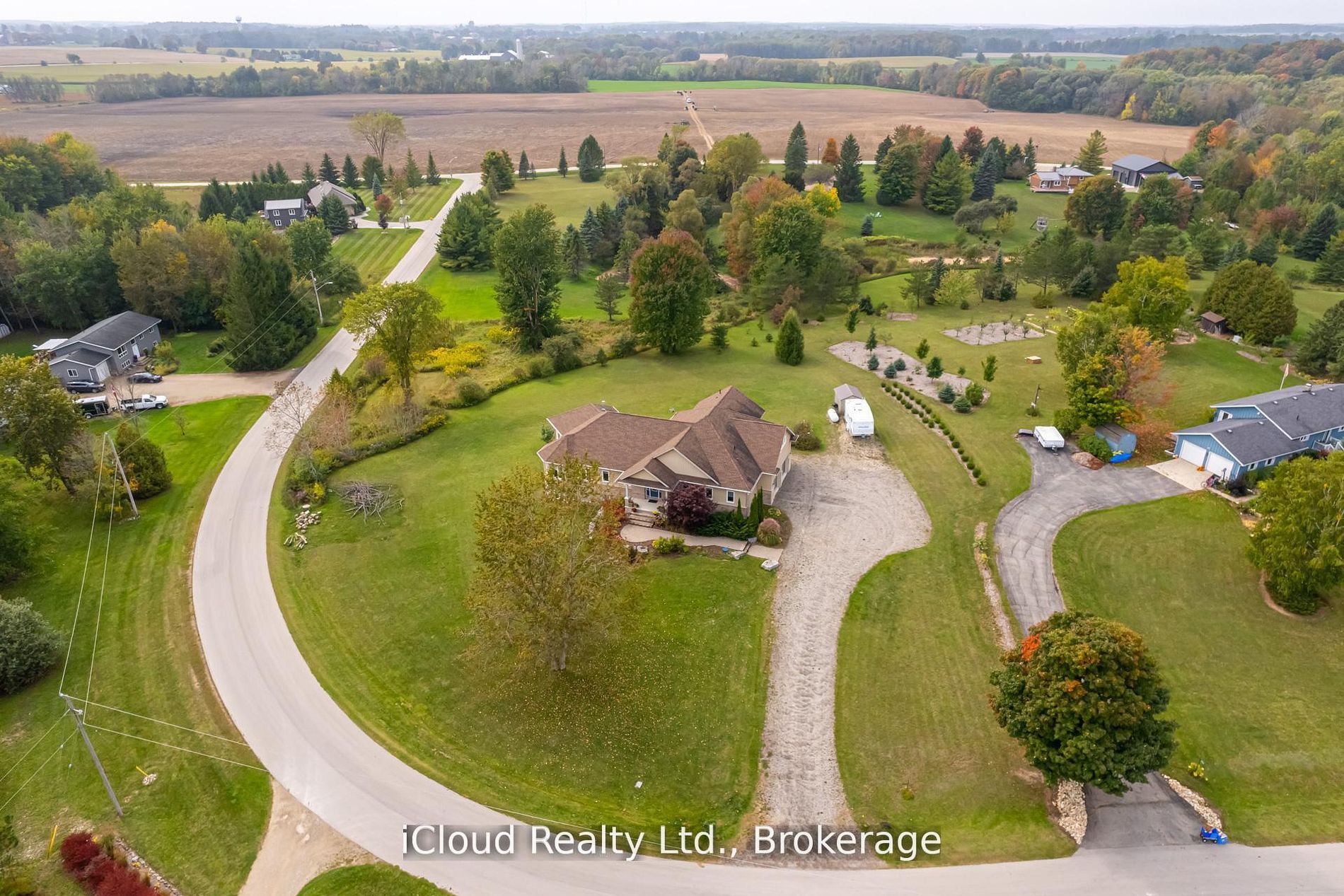 16 Highland Road Property Photo 49