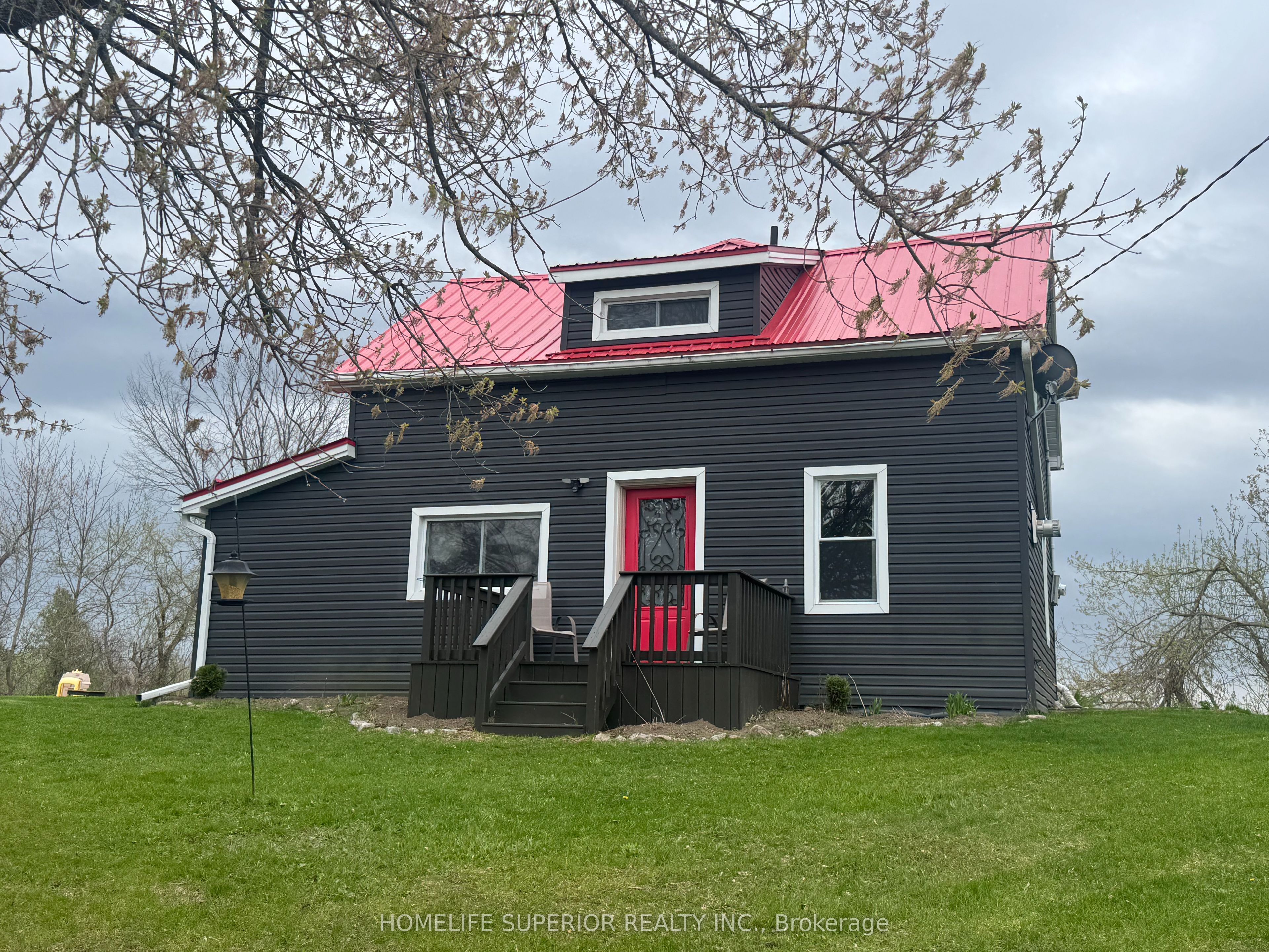 1029 St. Marks Road Property Photo 1