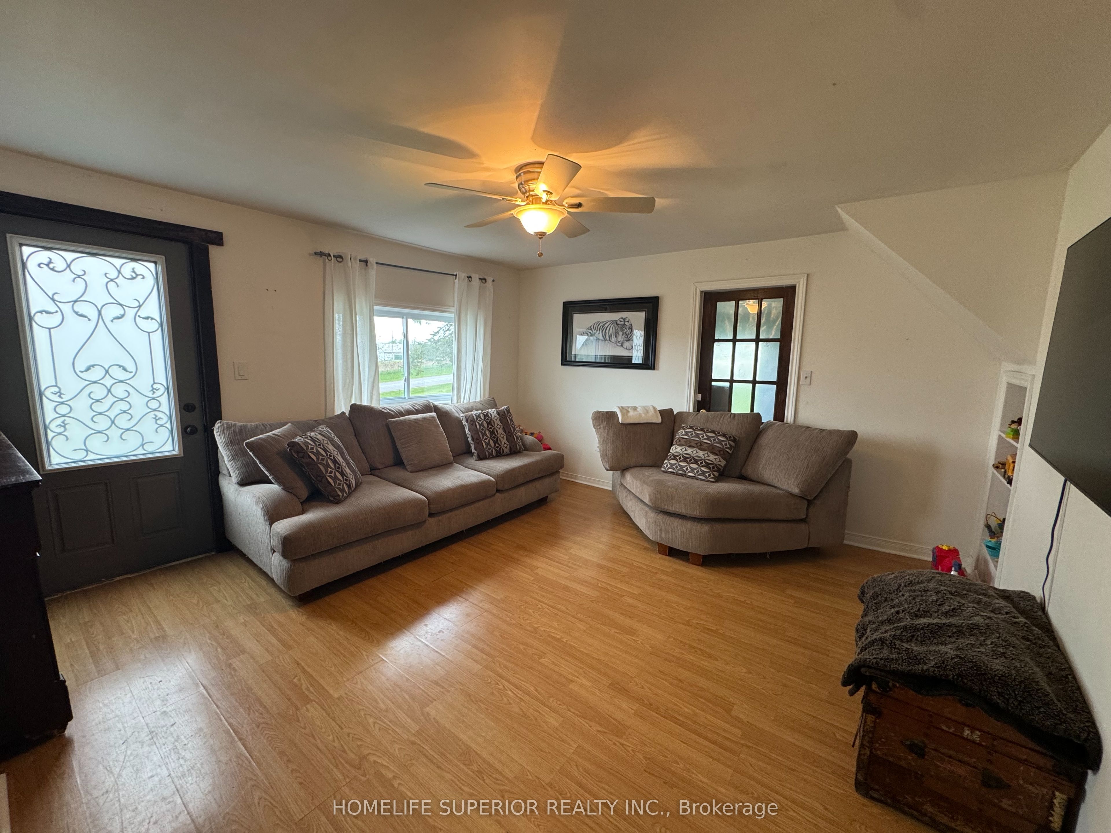 1029 St. Marks Road Property Photo 4