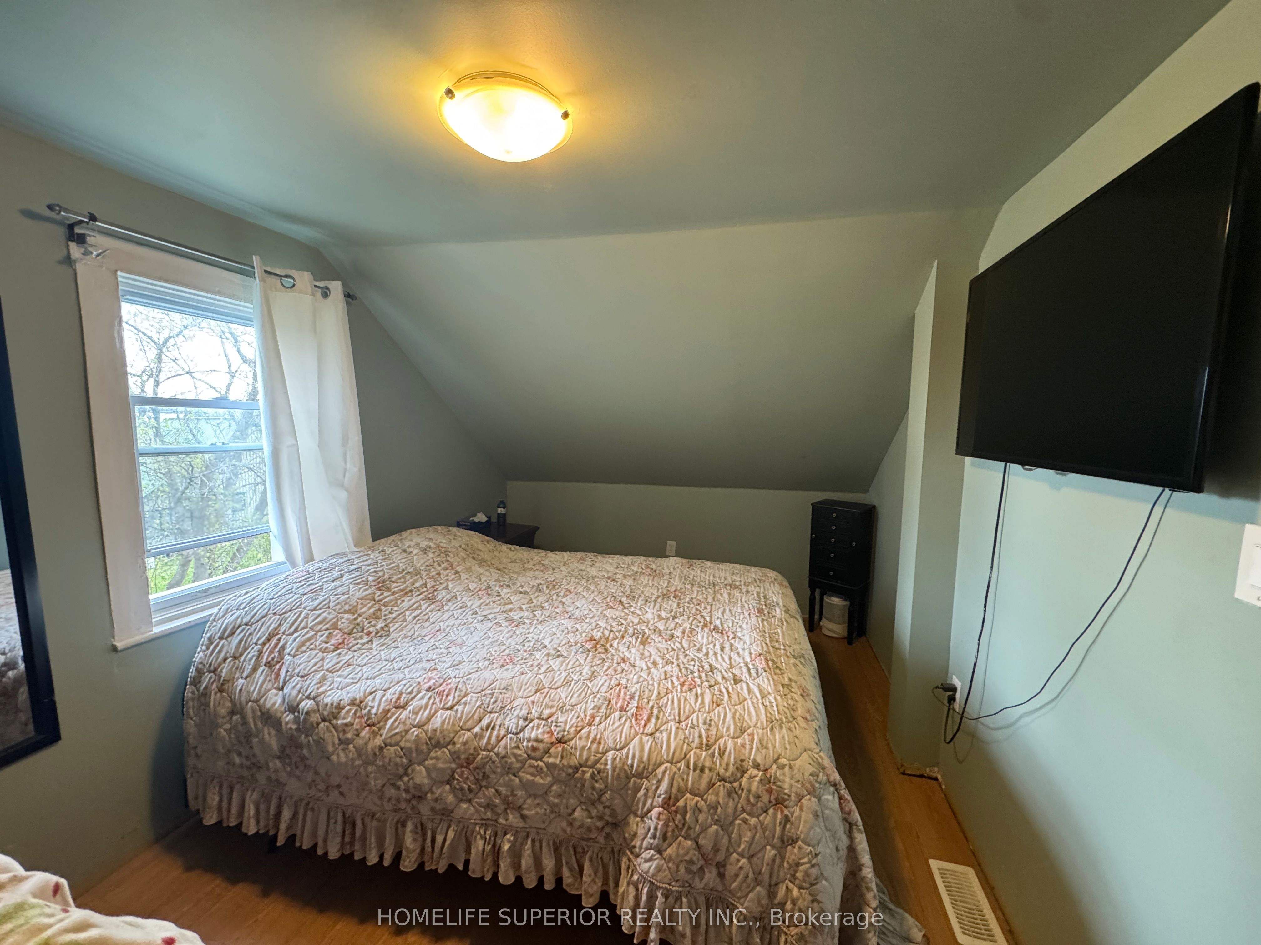 1029 St. Marks Road Property Photo 16