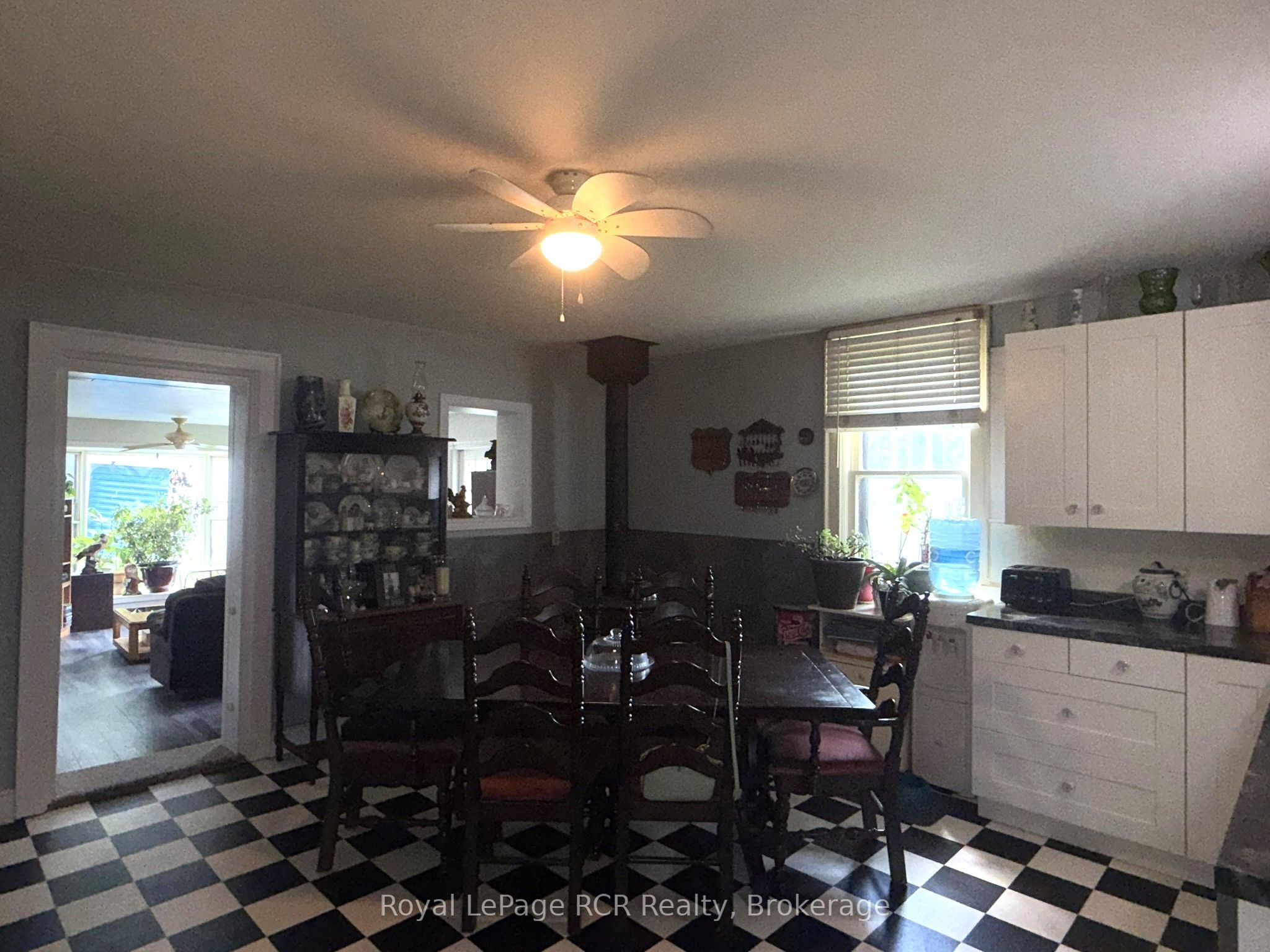 315134 Highway 6 Property Photo 9