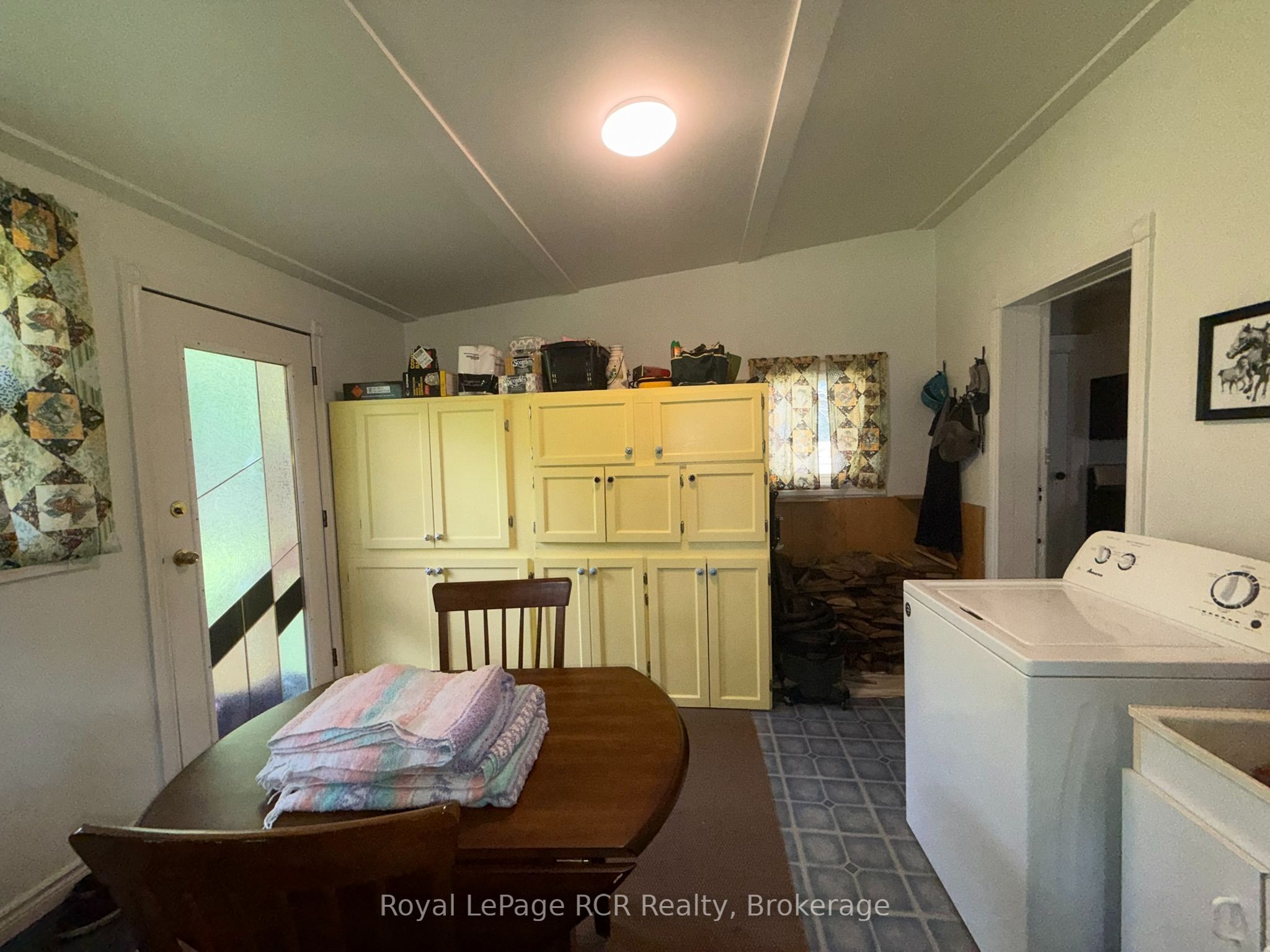 315134 Highway 6 Property Photo 13