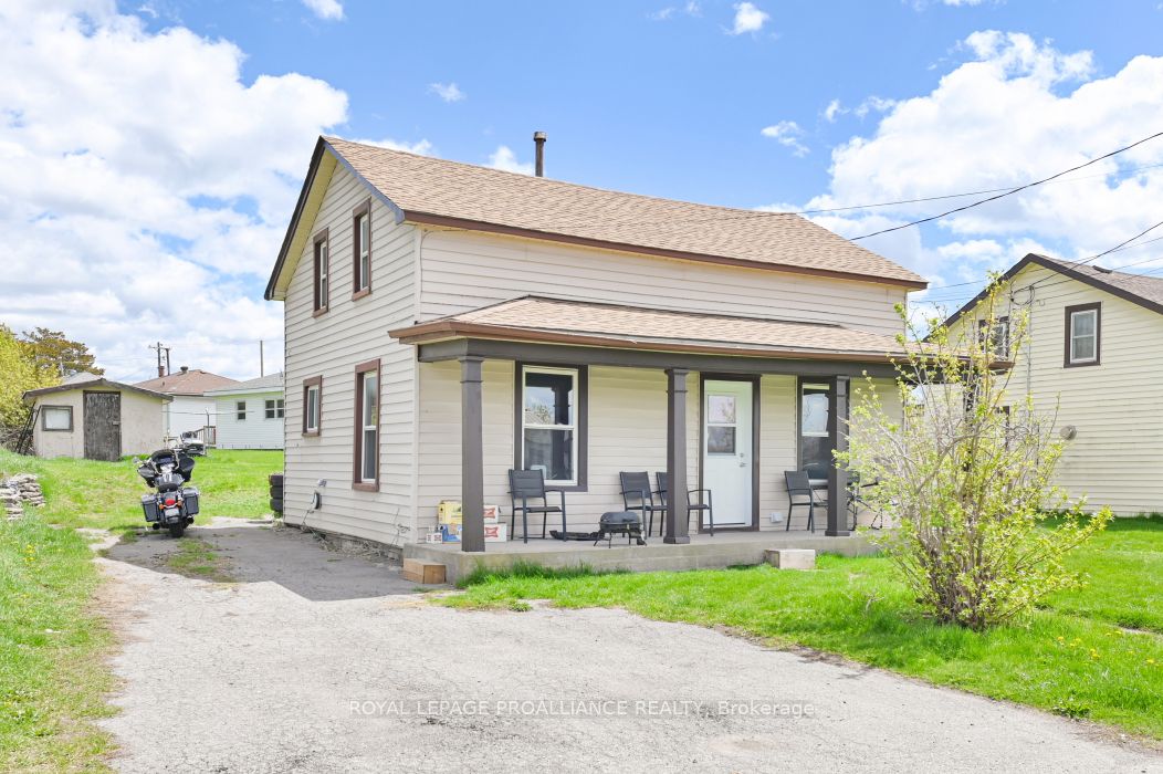 45 Black Diamond Road Property Photo 2