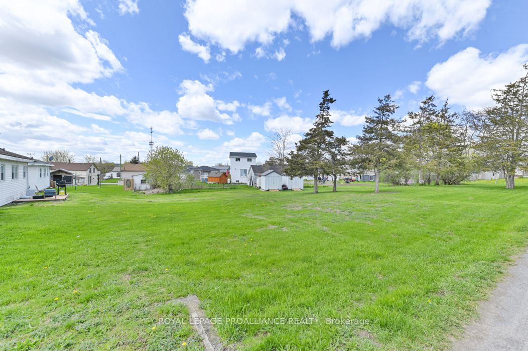 45 Black Diamond Road Property Photo 22