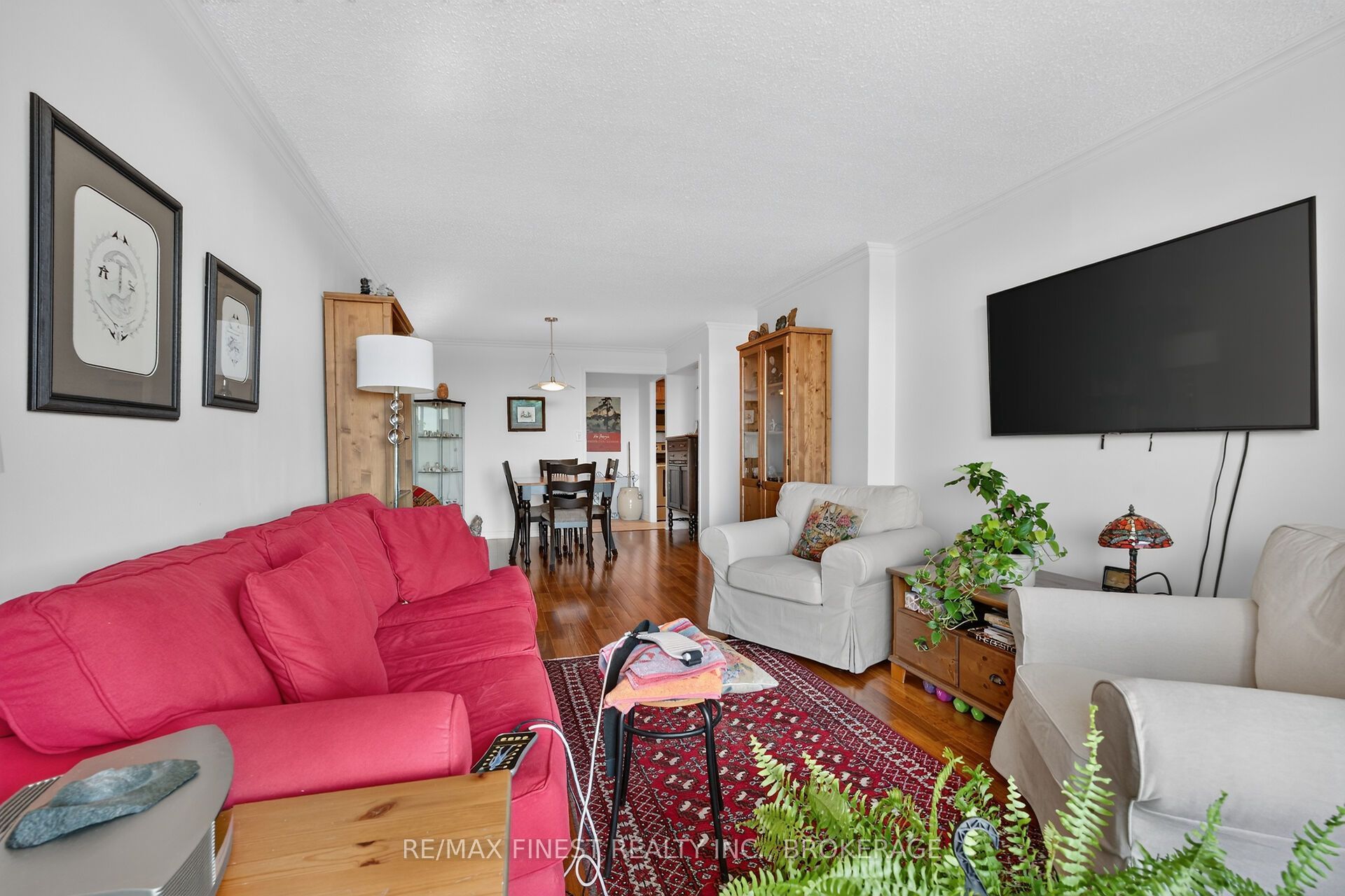 120 Barrett Court 607 Property Photo 6
