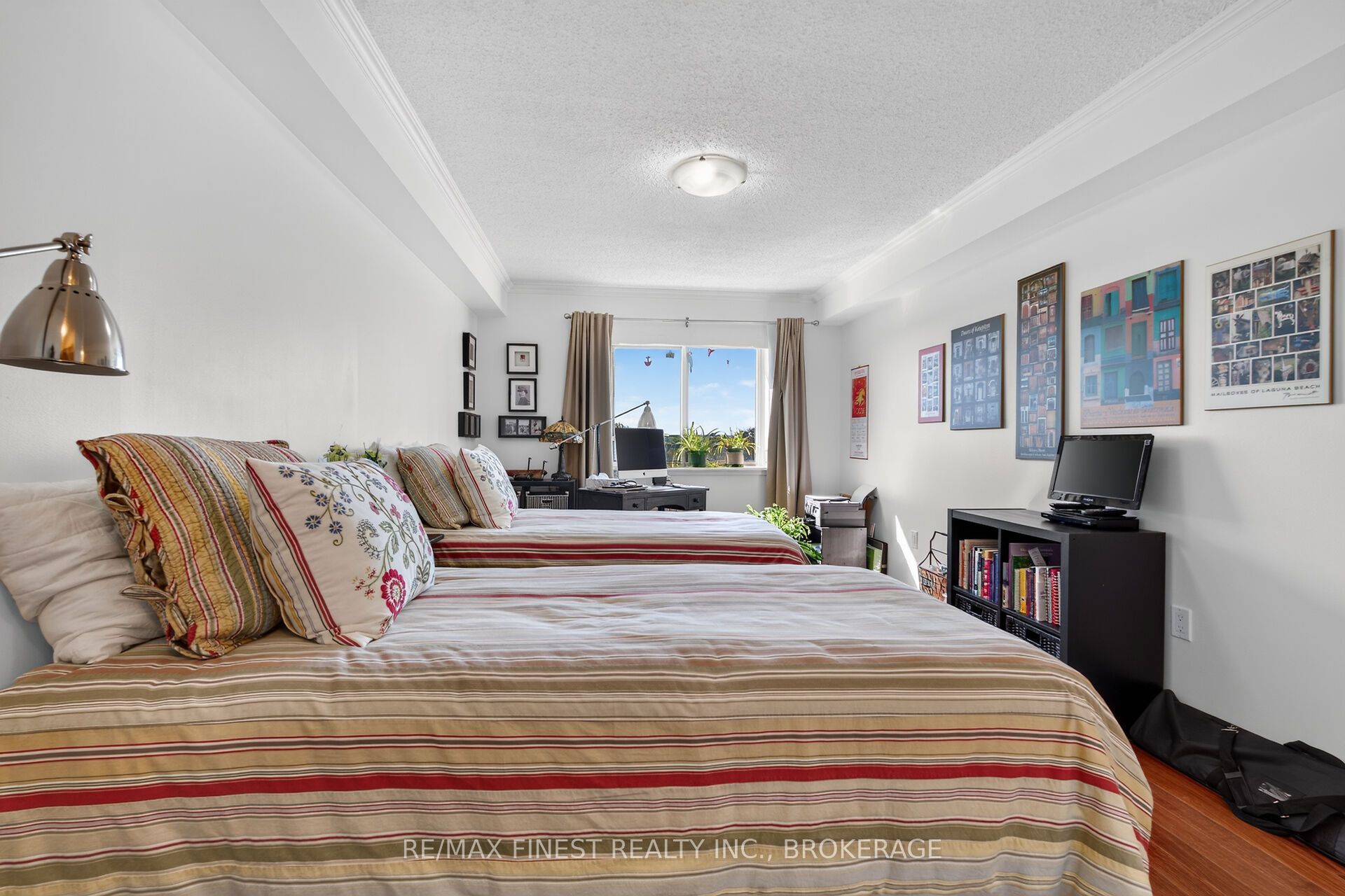 120 Barrett Court 607 Property Photo 15