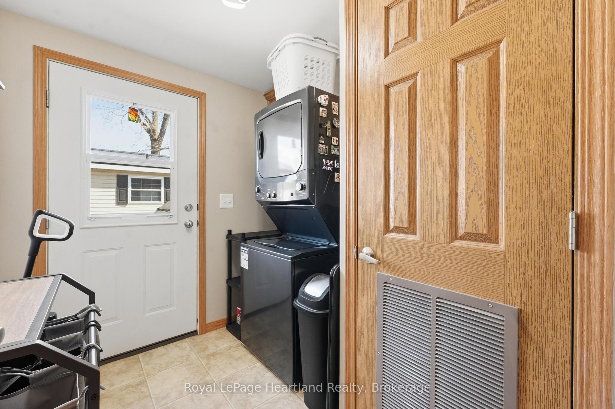 12 Cherokee Lane Property Photo 18
