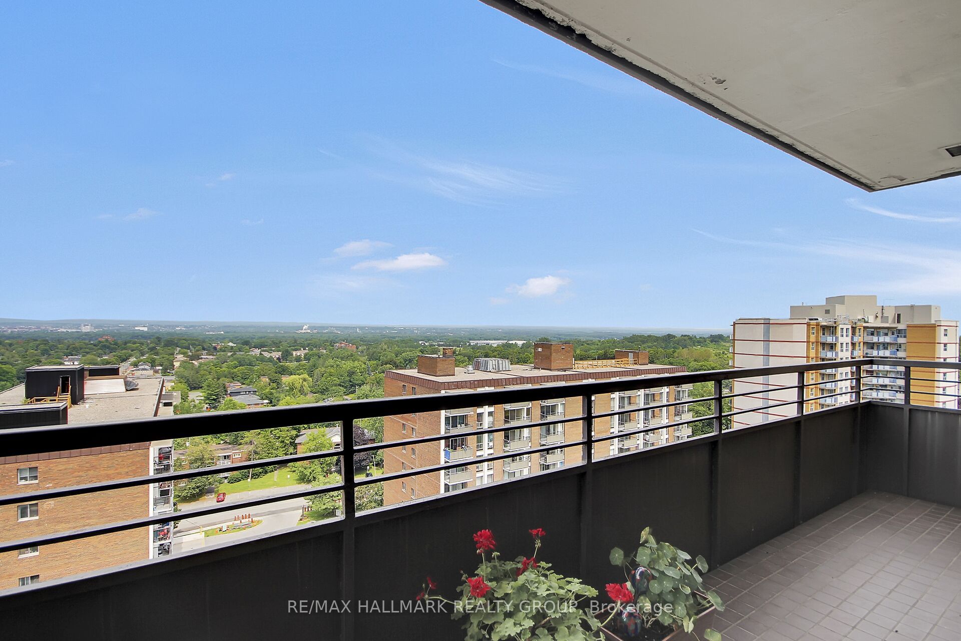 505 St Laurent Boulevard 1503 Property Photo 20