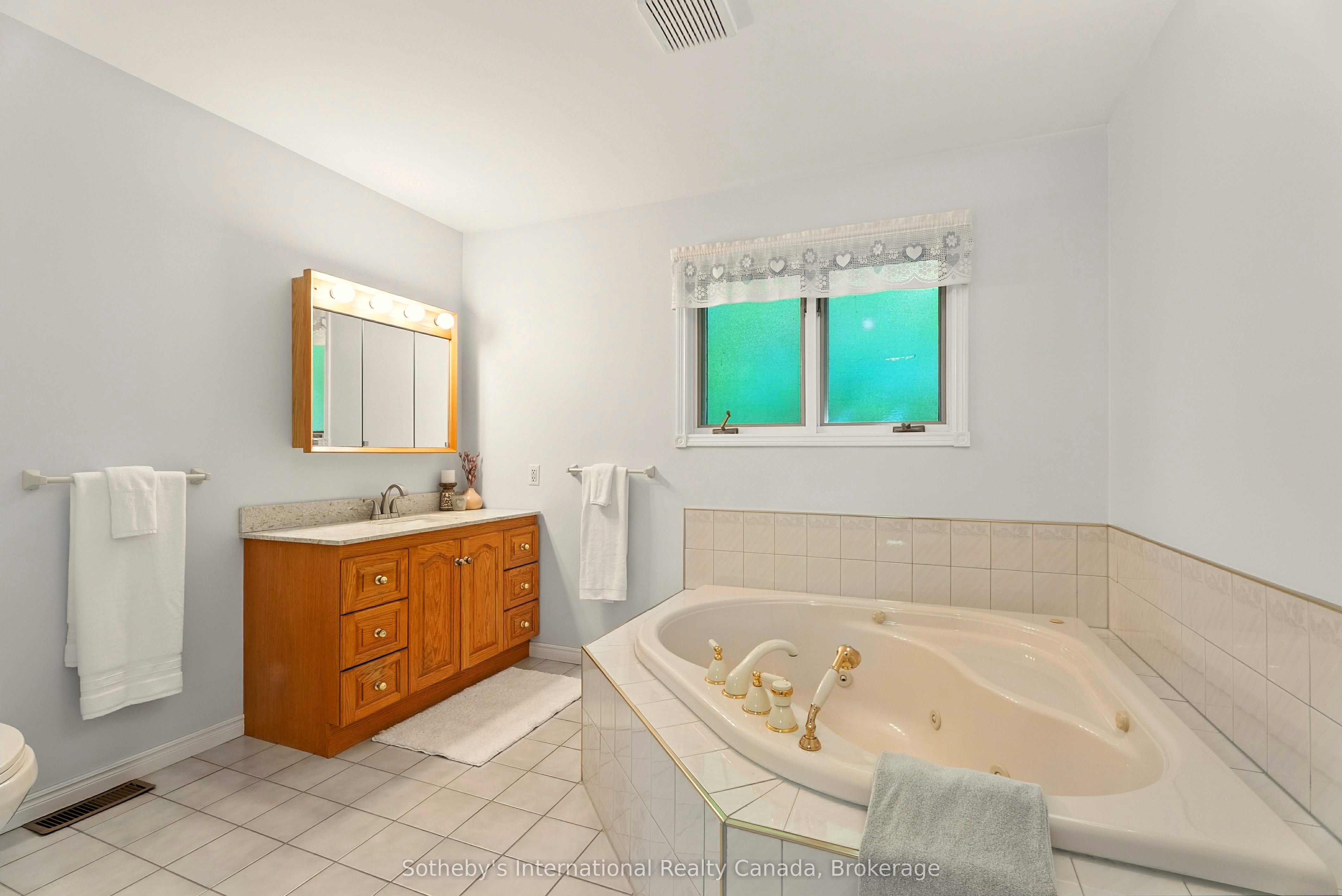 326 Chikopi Road Property Photo 31