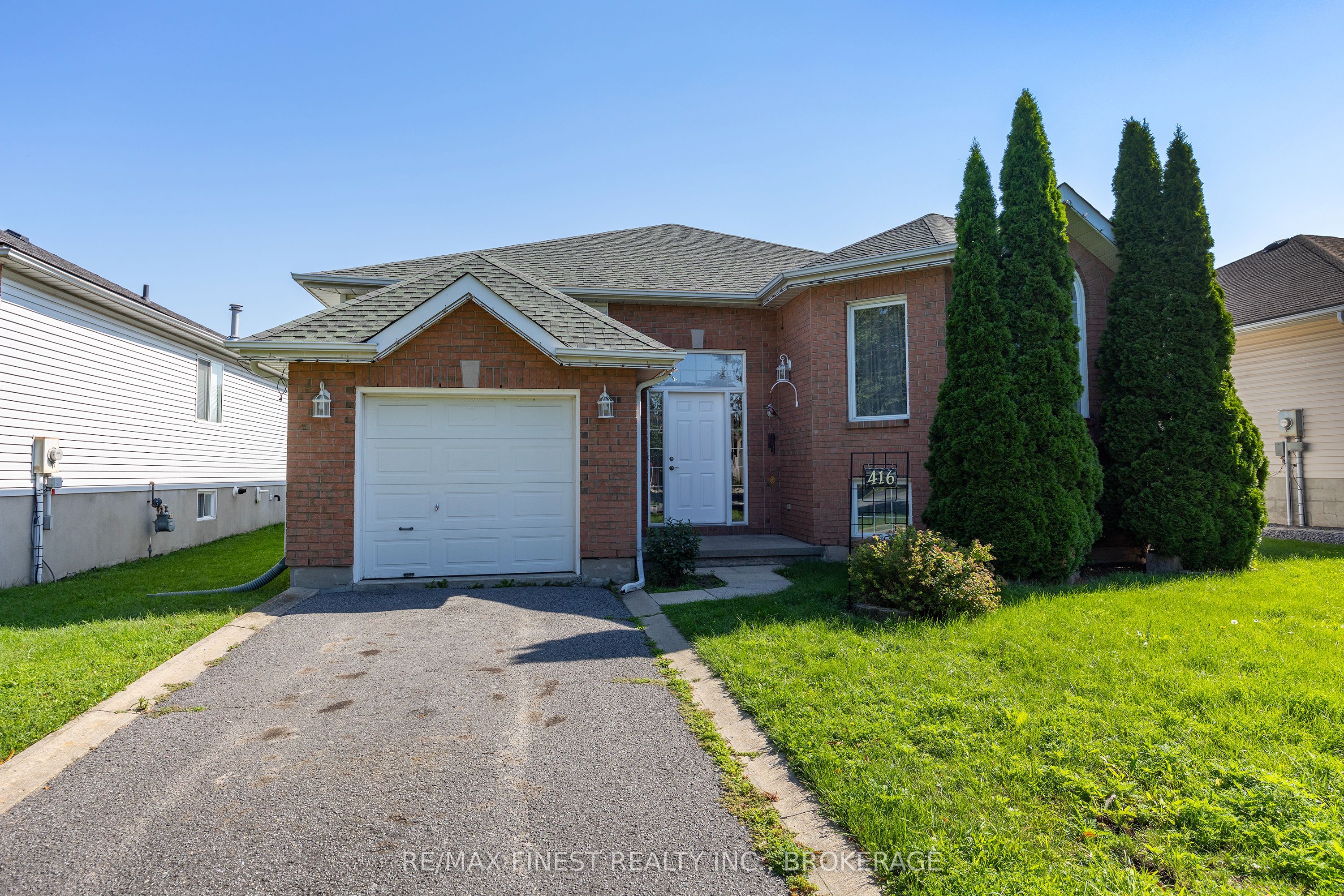 416 Sheila Court Property Photo 2