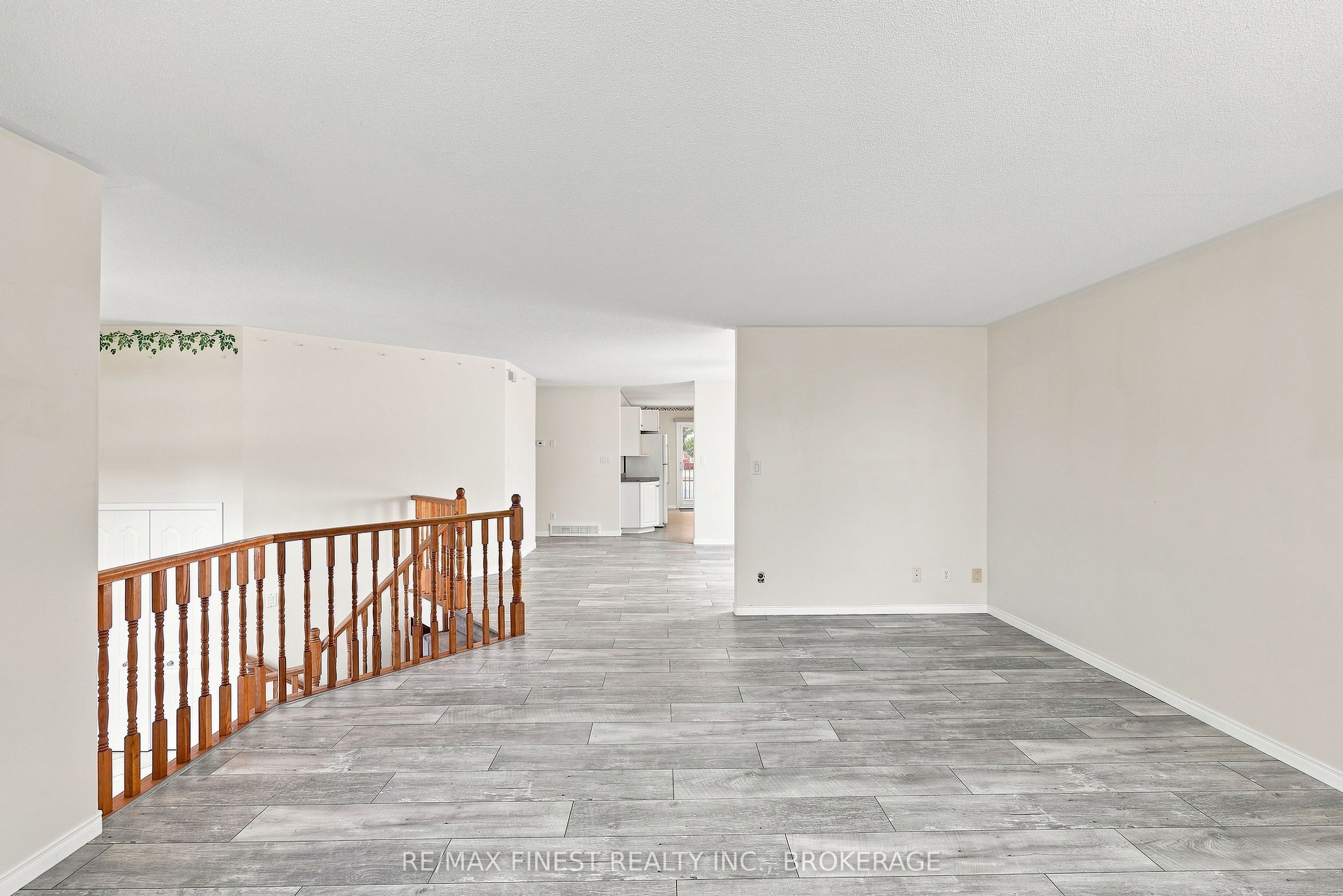 416 Sheila Court Property Photo 16