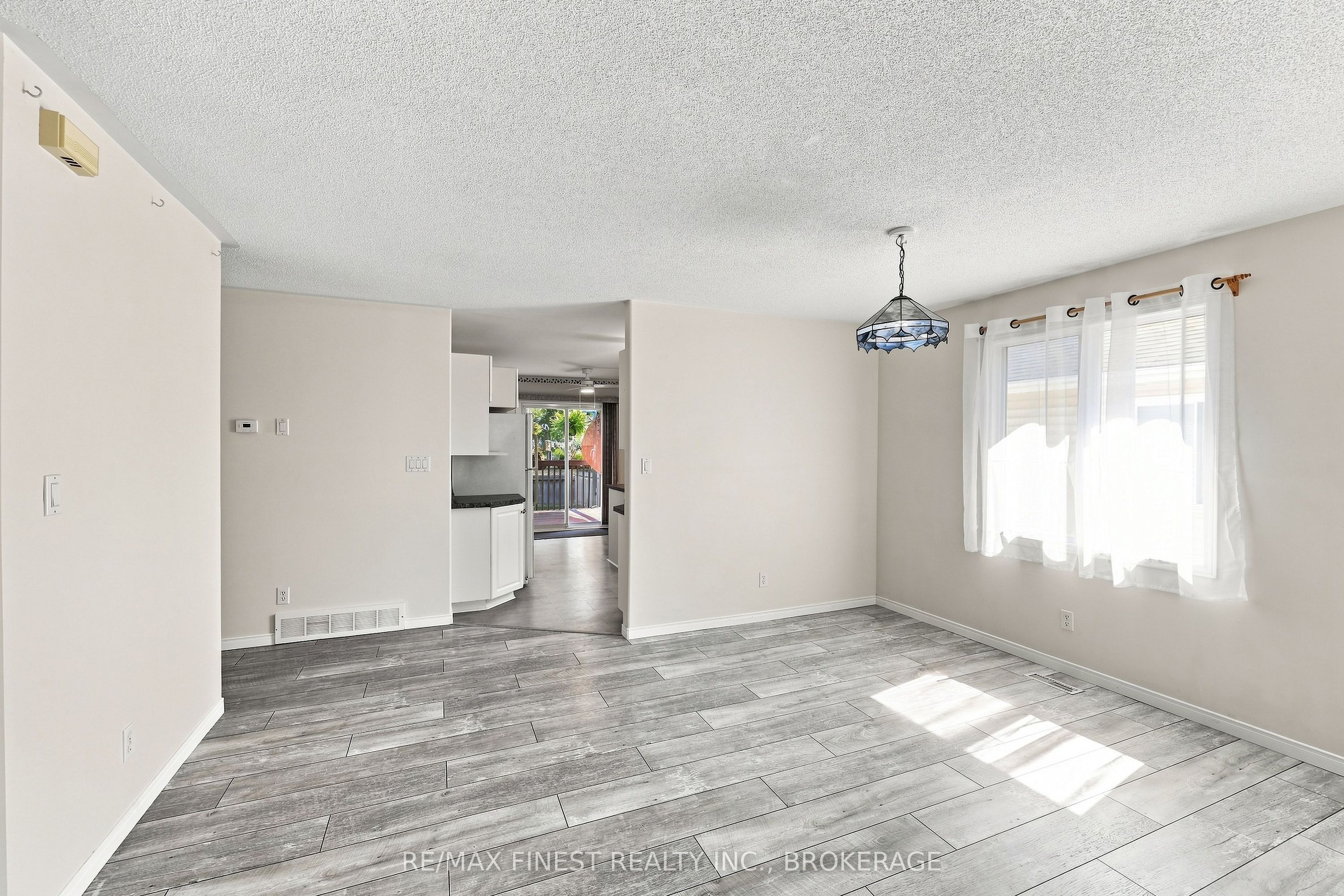 416 Sheila Court Property Photo 18