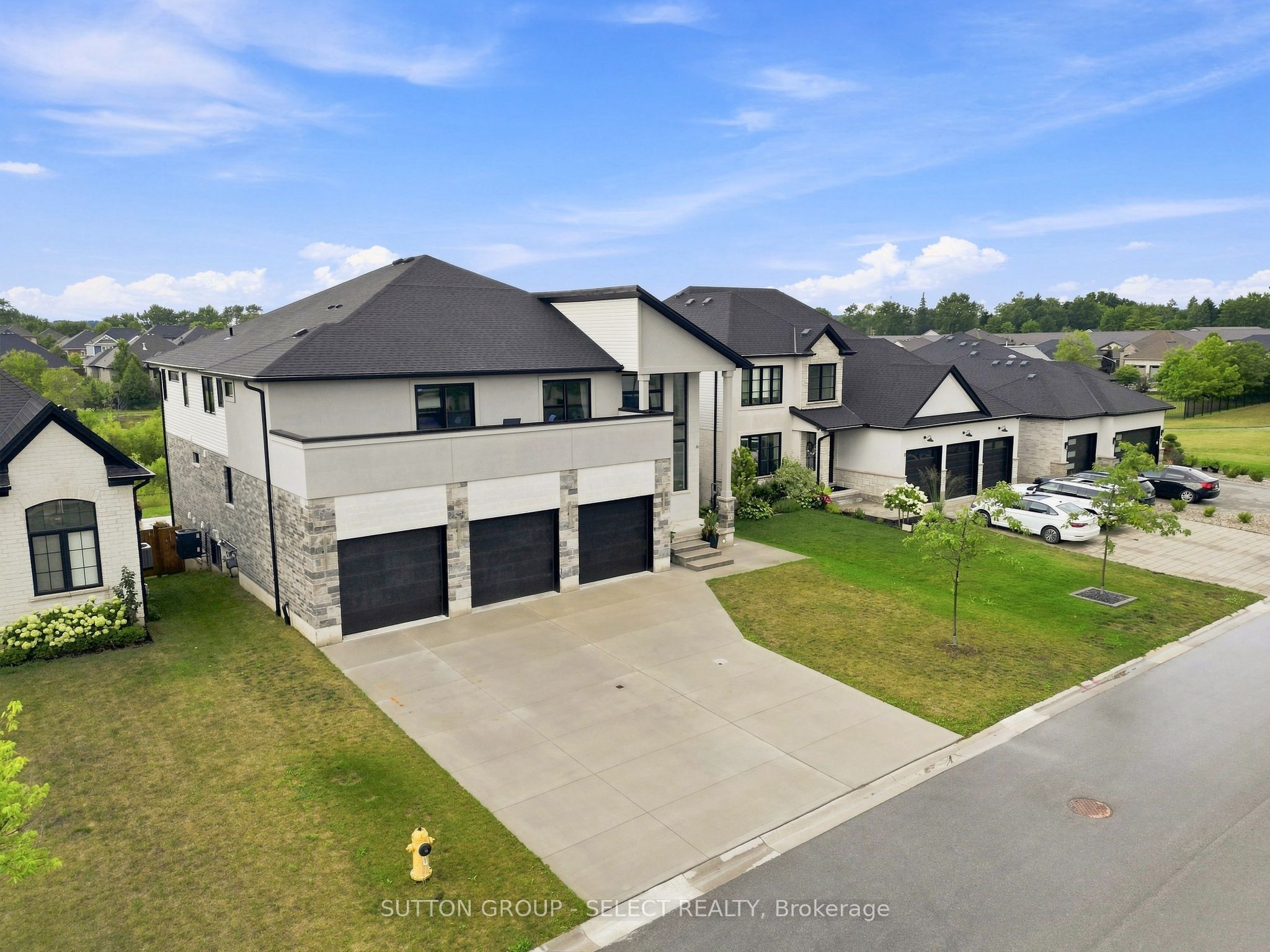 17 Arrowwood Path Property Photo 45