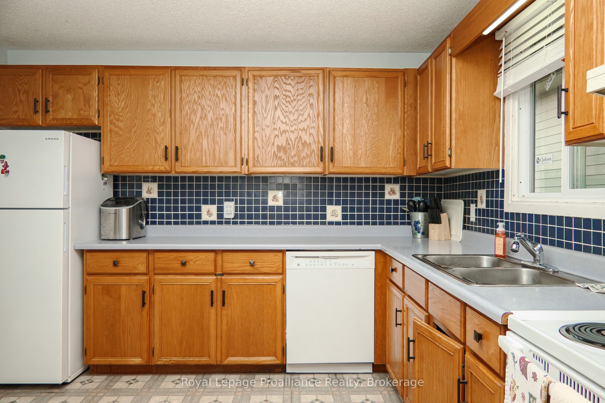 5 Van Alstine Drive Property Photo 19