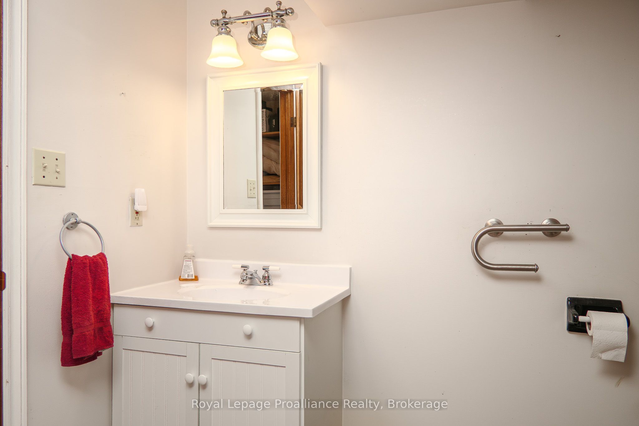 5 Van Alstine Drive Property Photo 37