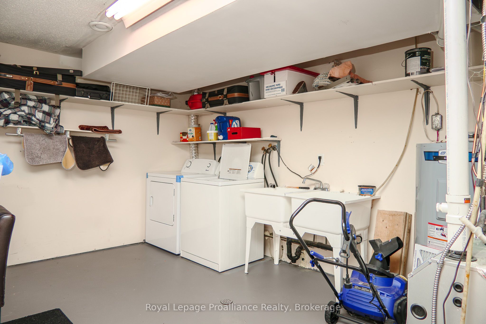 5 Van Alstine Drive Property Photo 42