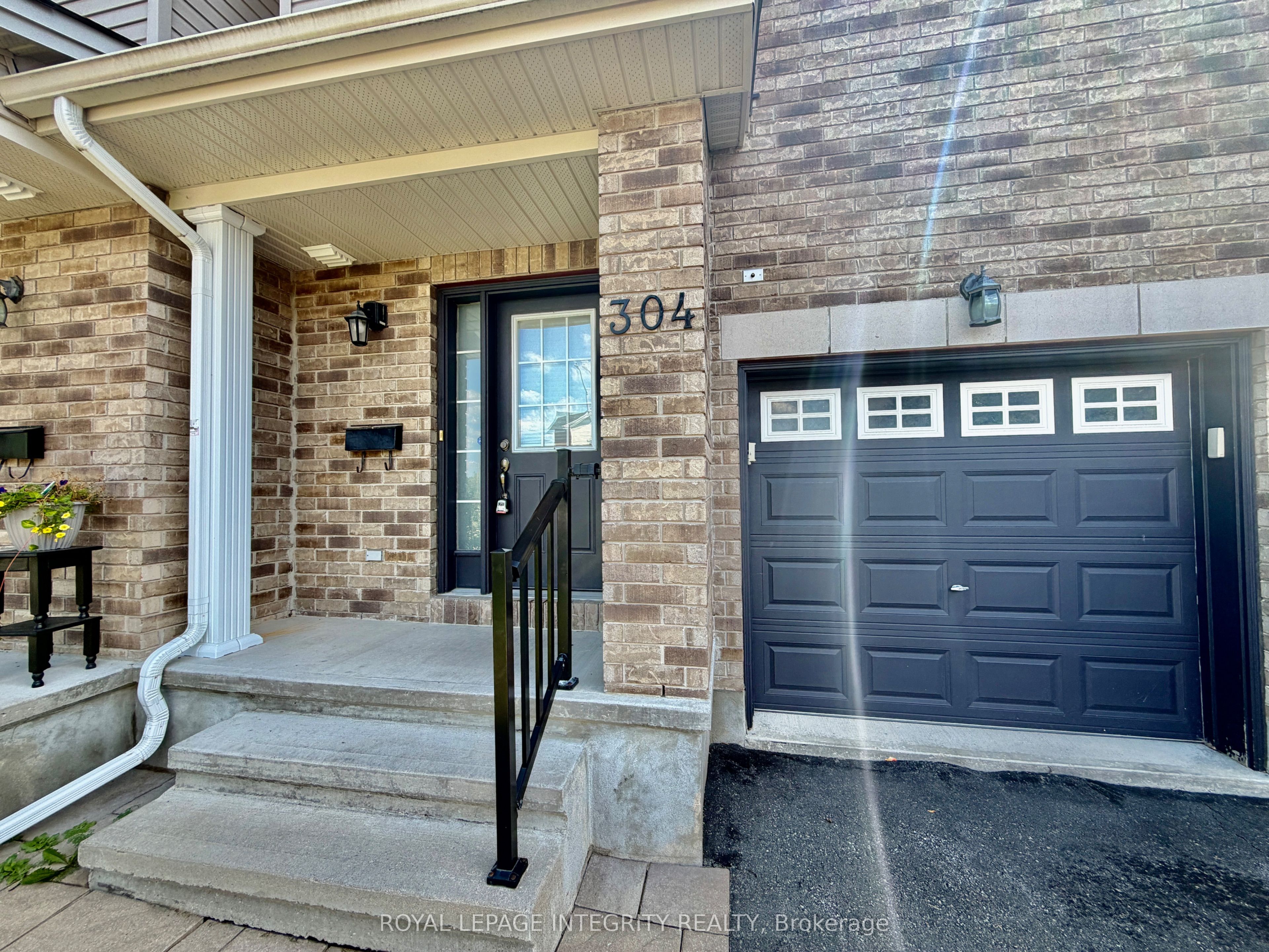 304 Amici Terrace Property Photo 2