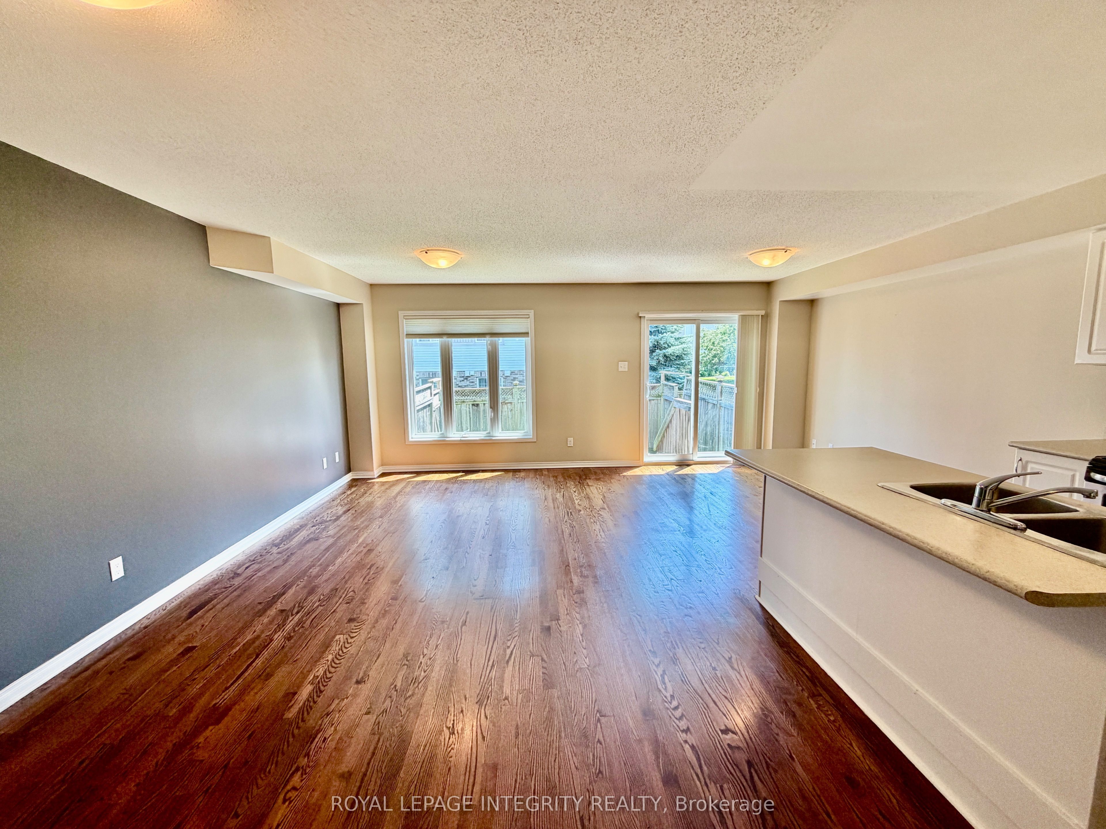 304 Amici Terrace Property Photo 4