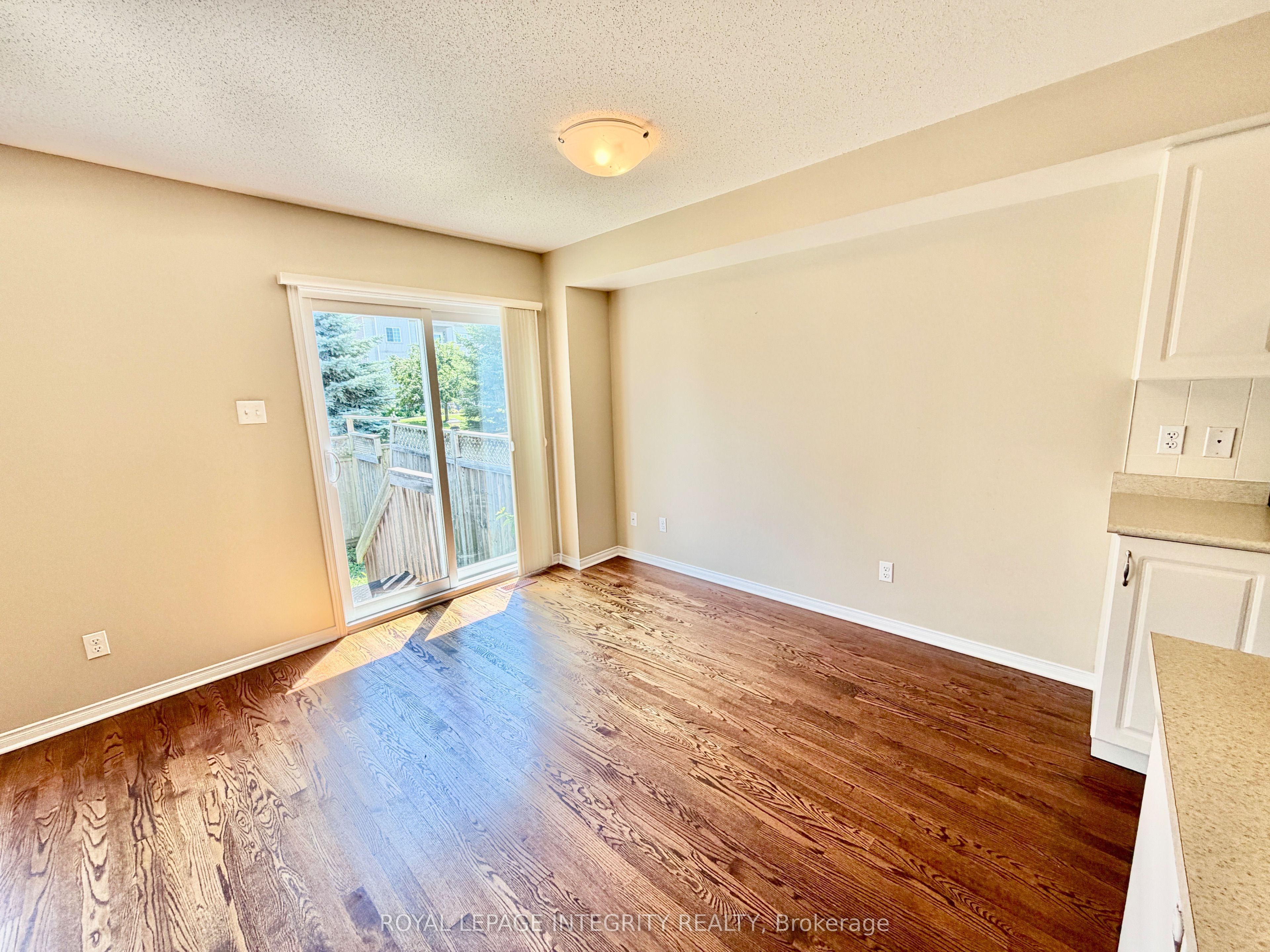304 Amici Terrace Property Photo 8