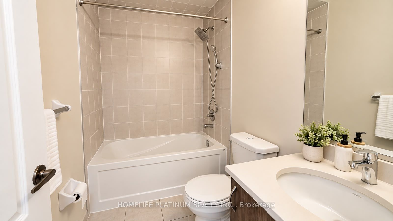 120 Watson Parkway 5 Property Photo 16