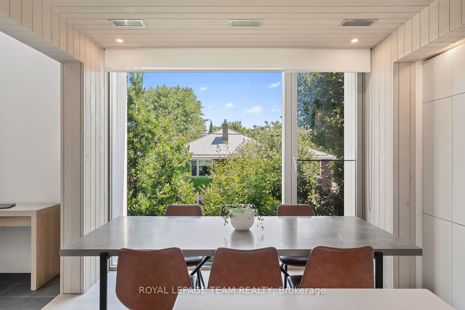 142 Ivy Crescent 2 Property Photo 14