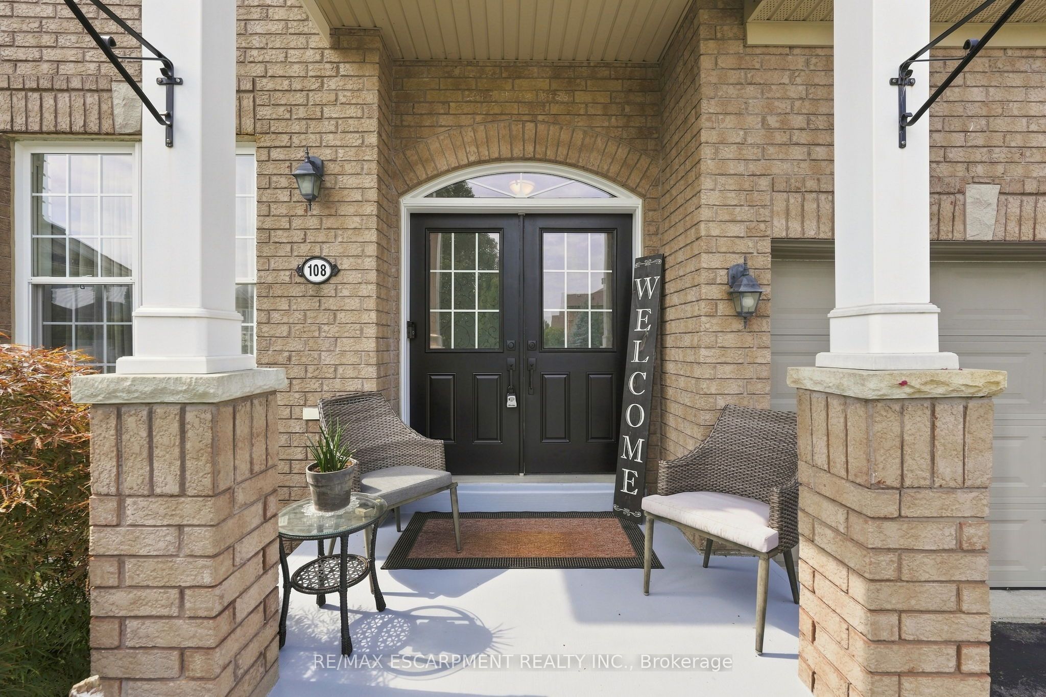 108 Fowler Drive Property Photo 4