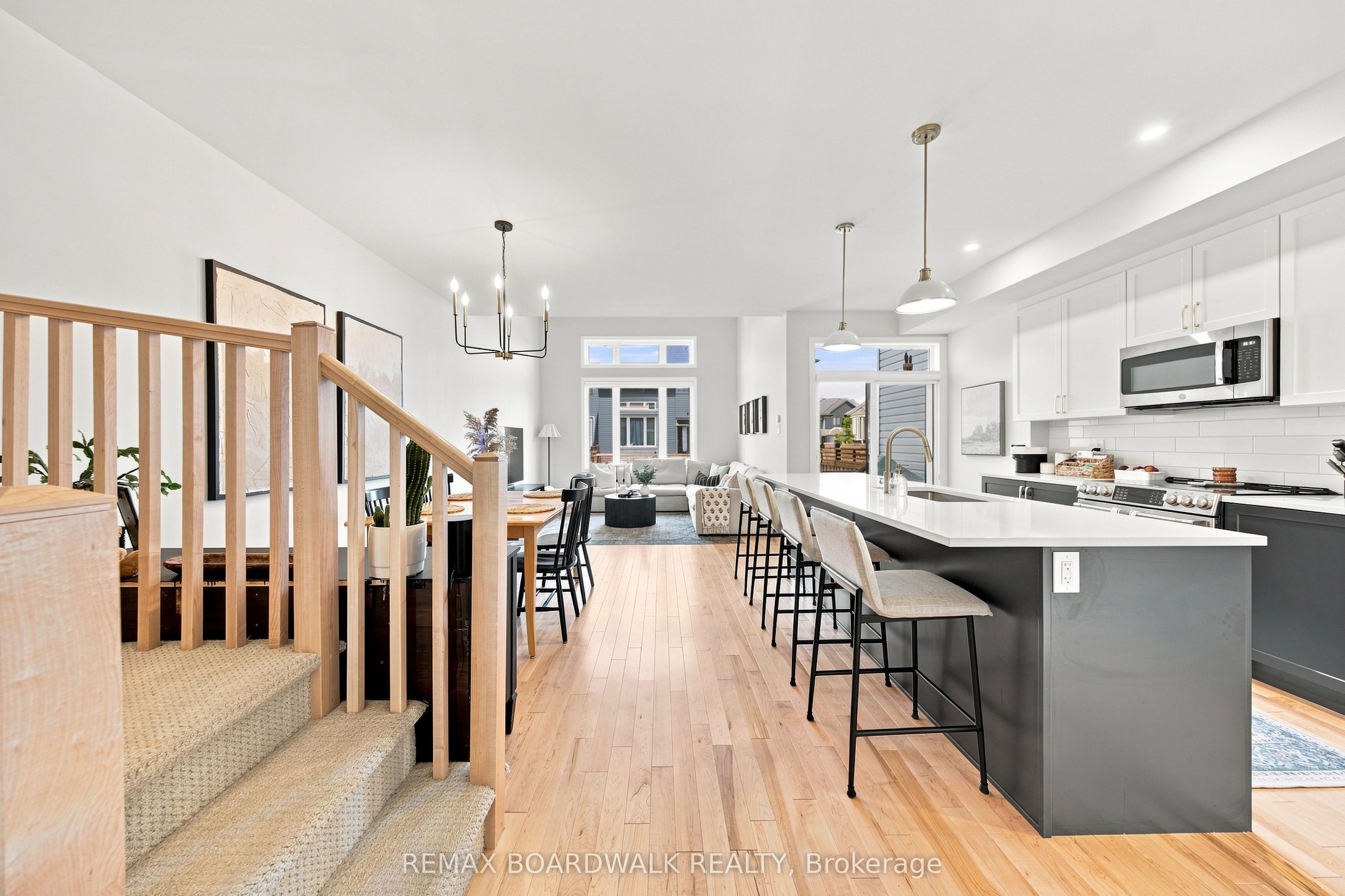 102 Patchell Place Property Photo 6