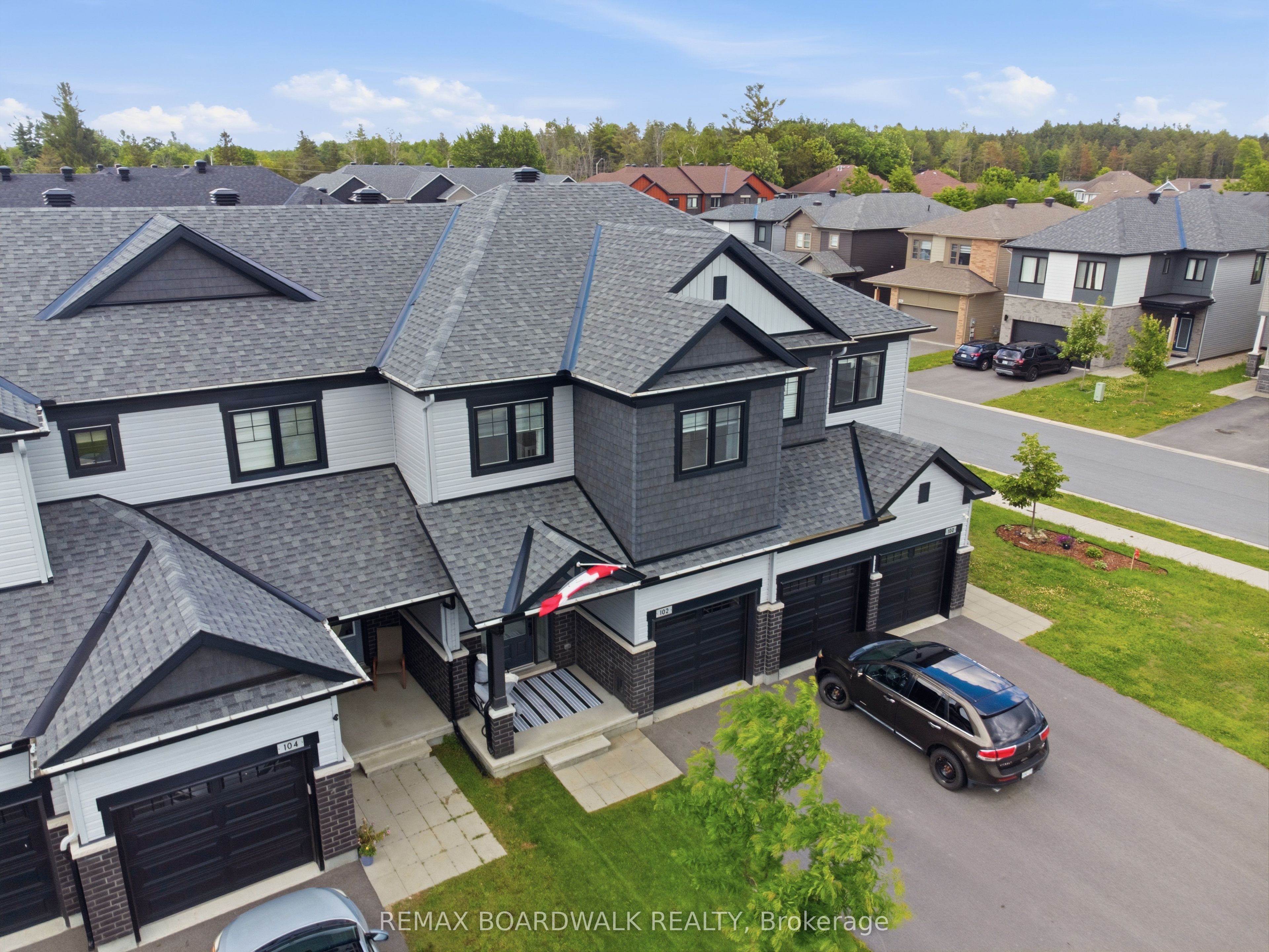 102 Patchell Place Property Photo 37