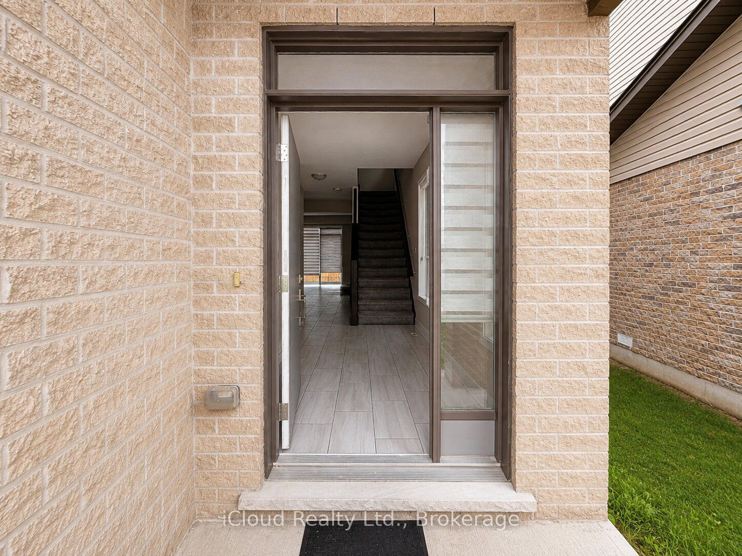527 Chelton Road Property Photo 7