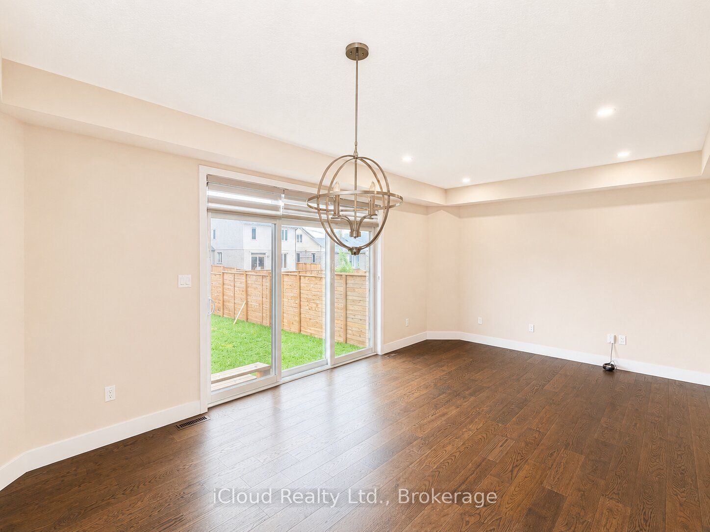 527 Chelton Road Property Photo 11