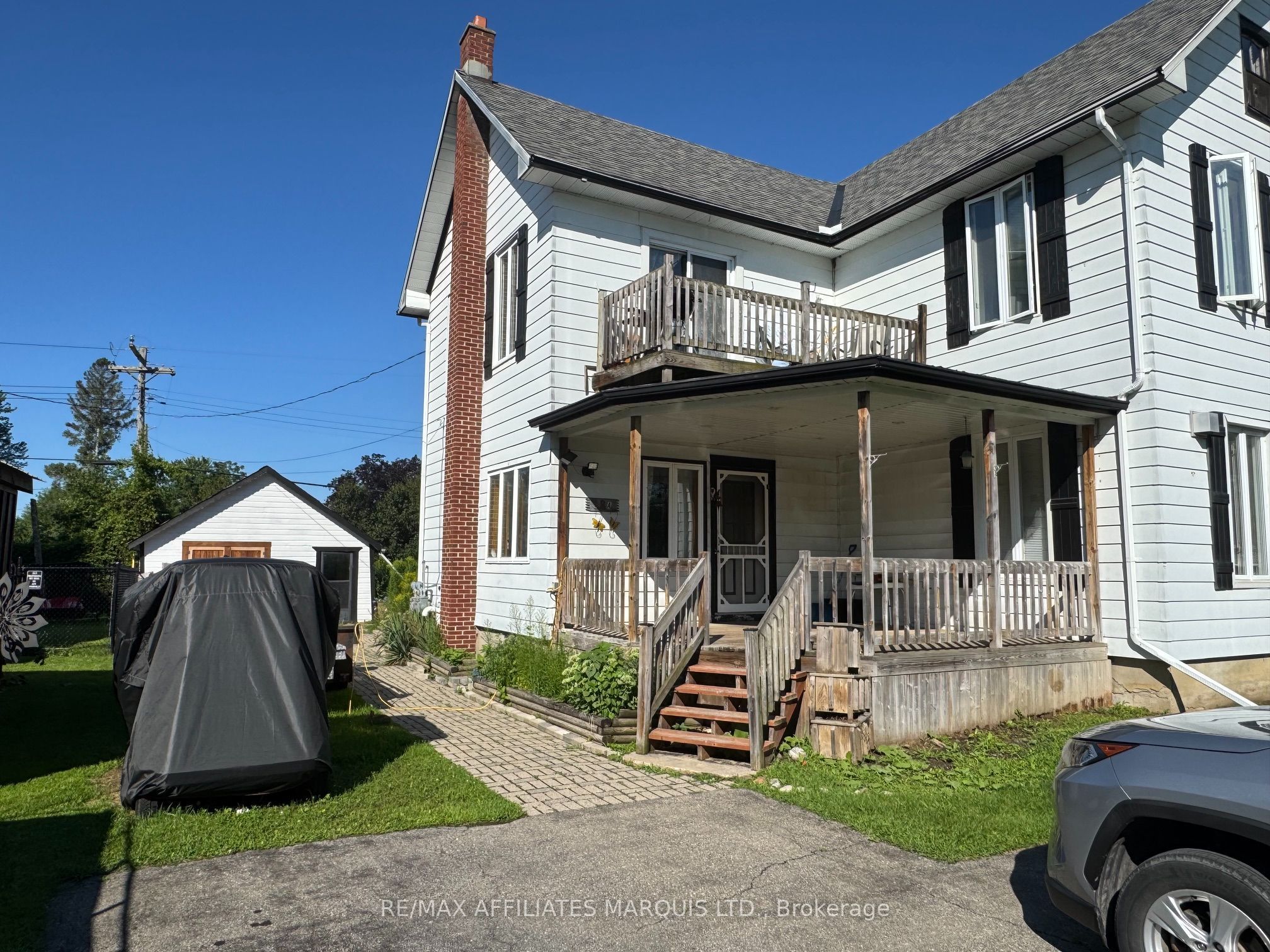 38 Laurier Drive Property Photo 3