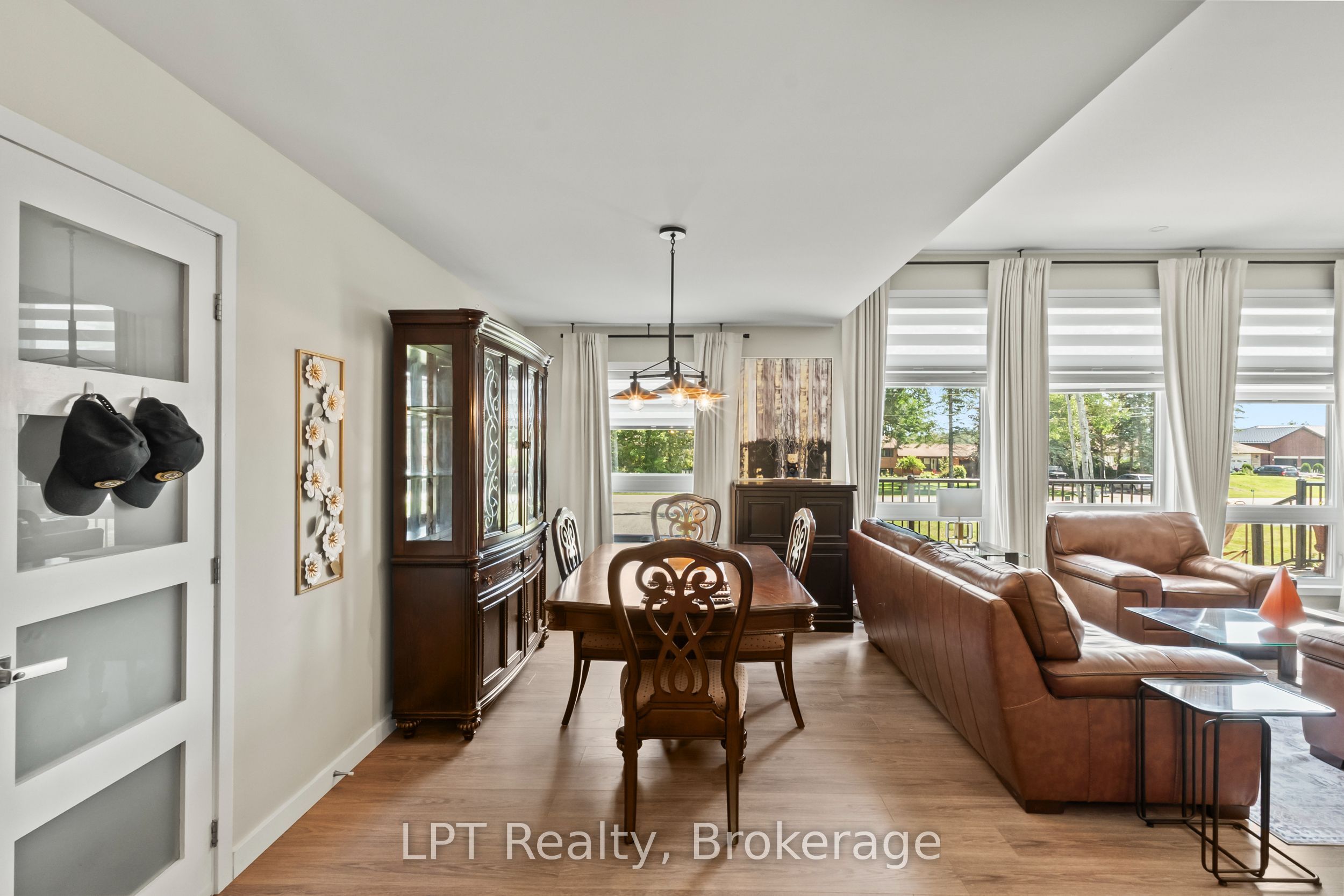 61 Pinewood Boulevard Property Photo 17
