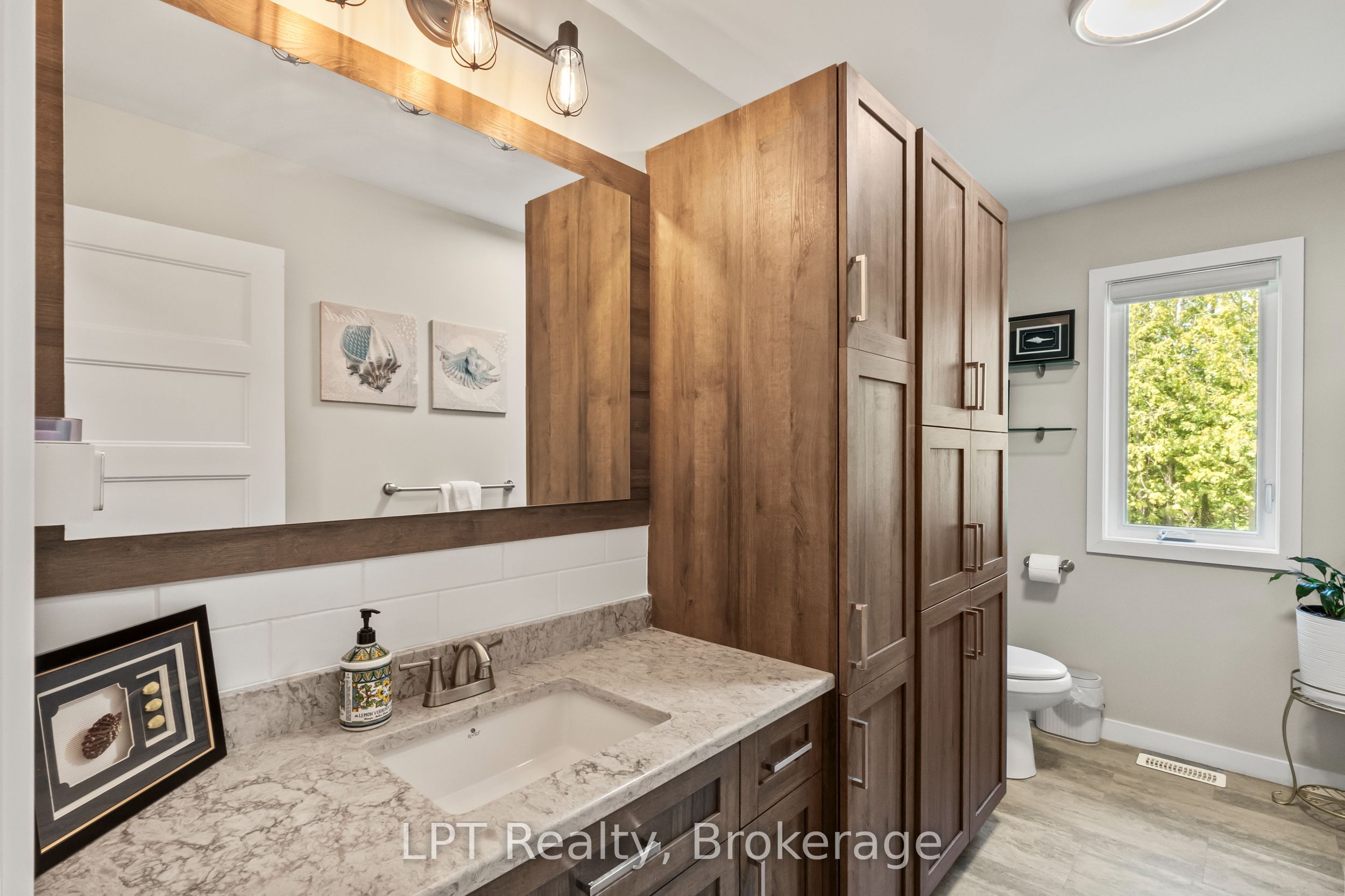 61 Pinewood Boulevard Property Photo 26