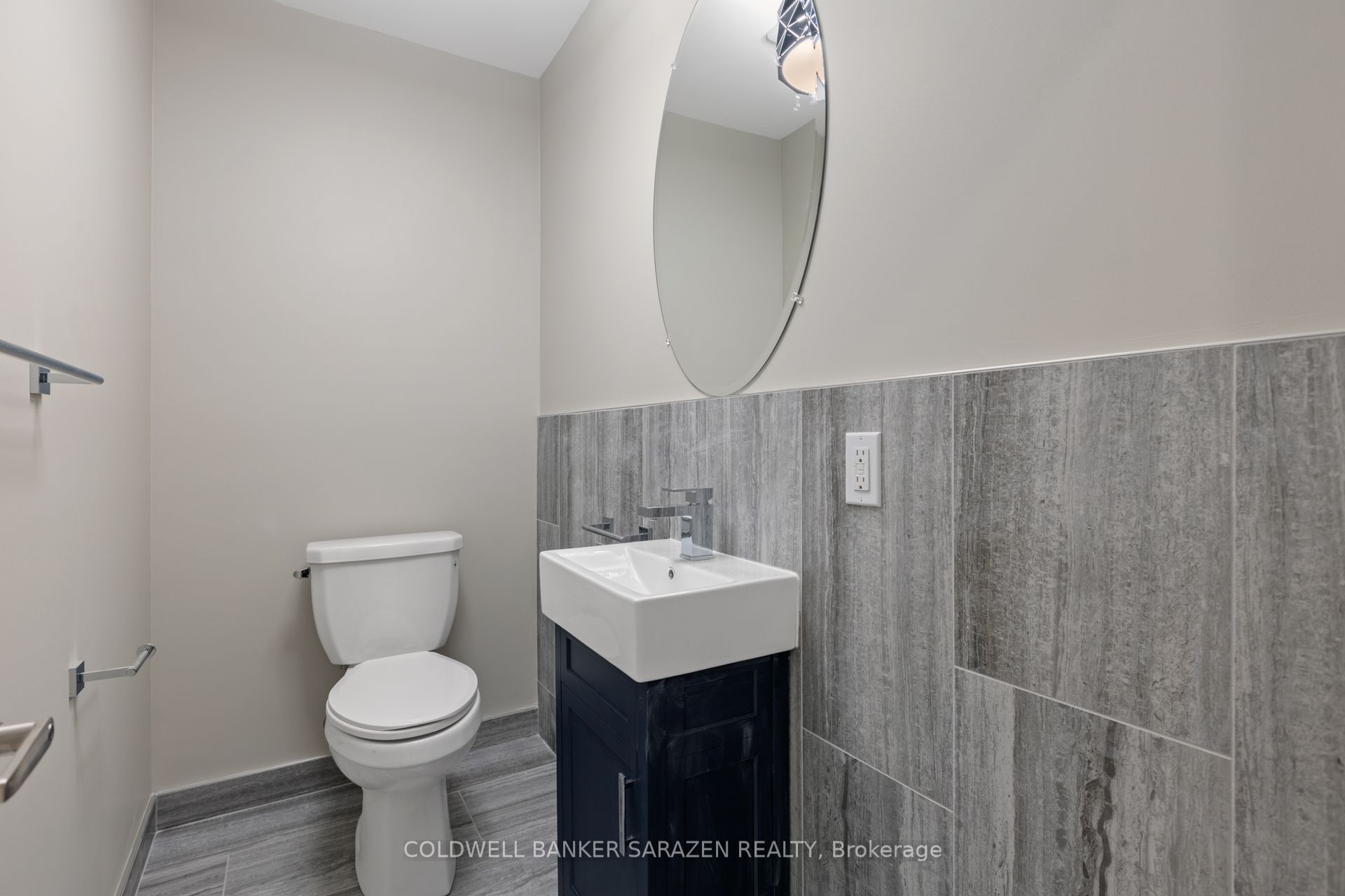 447 Green Avenue Property Photo 11
