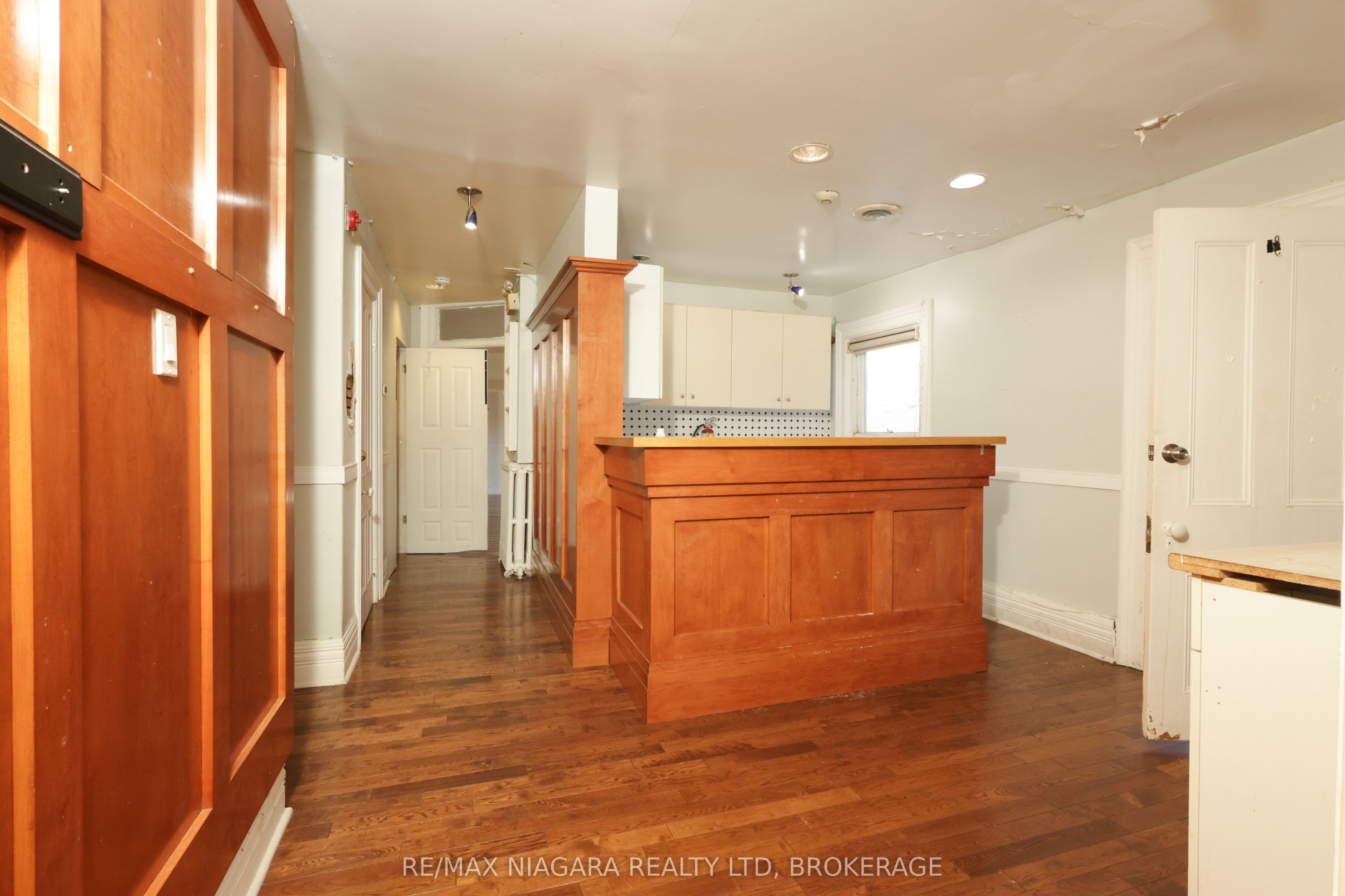 22 Academy Street Property Photo 37