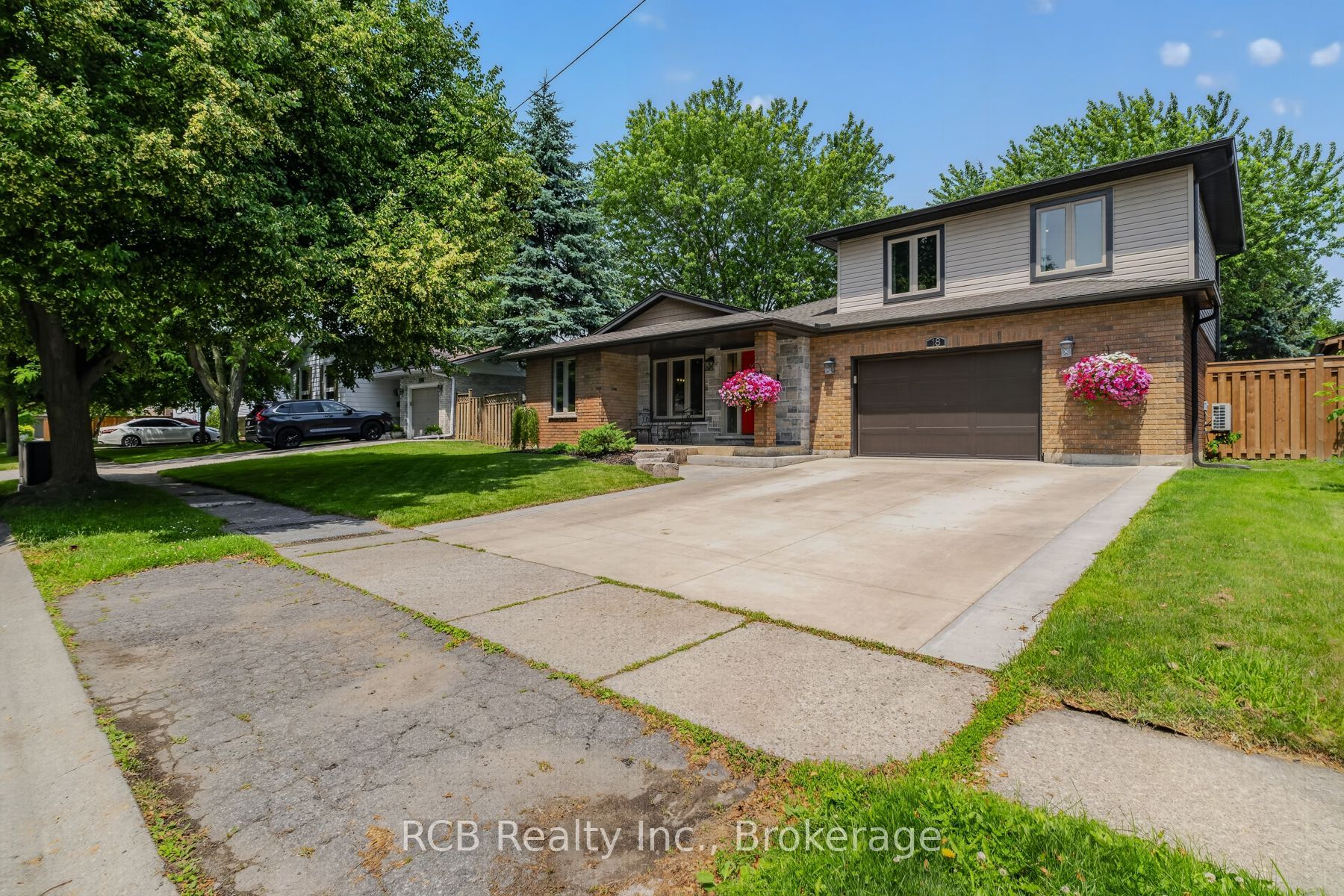 18 Max Webster Road Property Photo 2