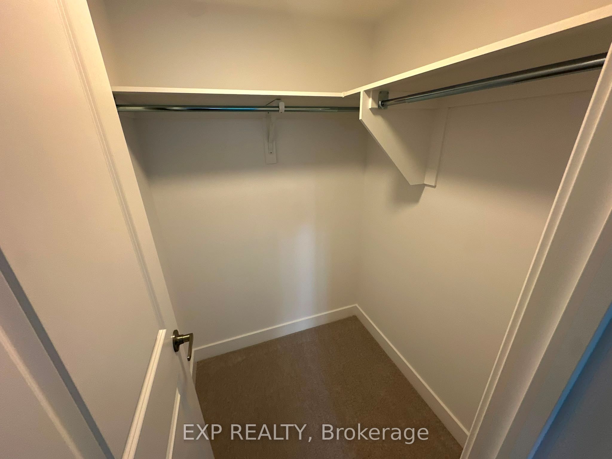 1055 Cedar Creek Drive J Property Photo 13