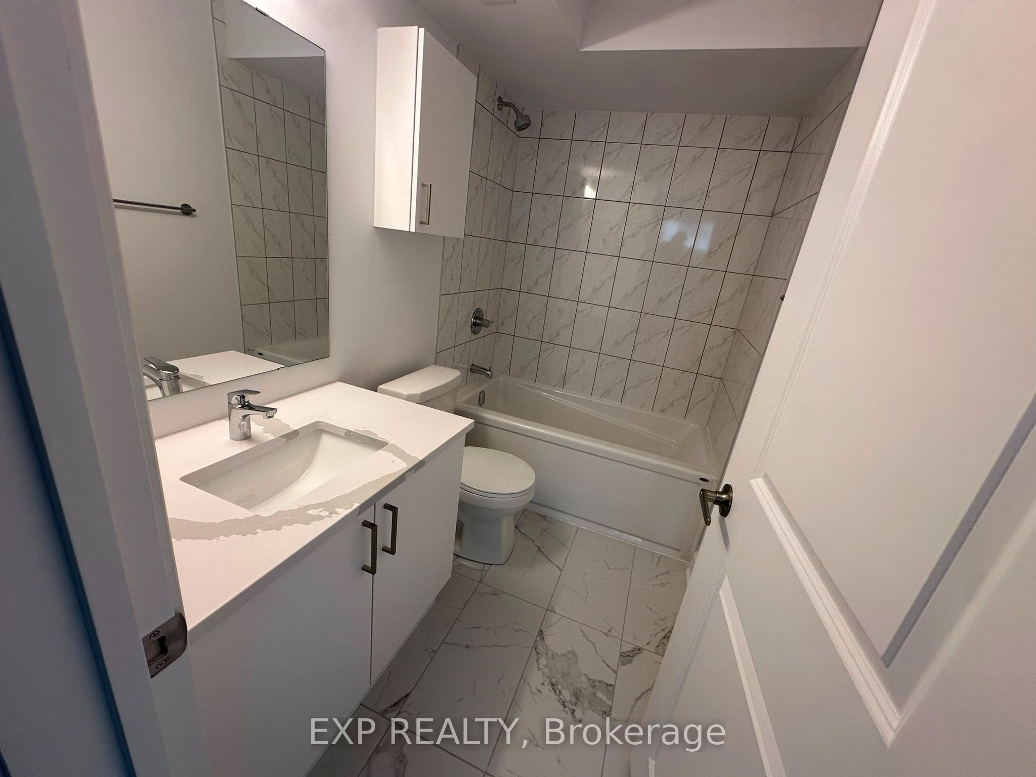 1055 Cedar Creek Drive J Property Photo 14